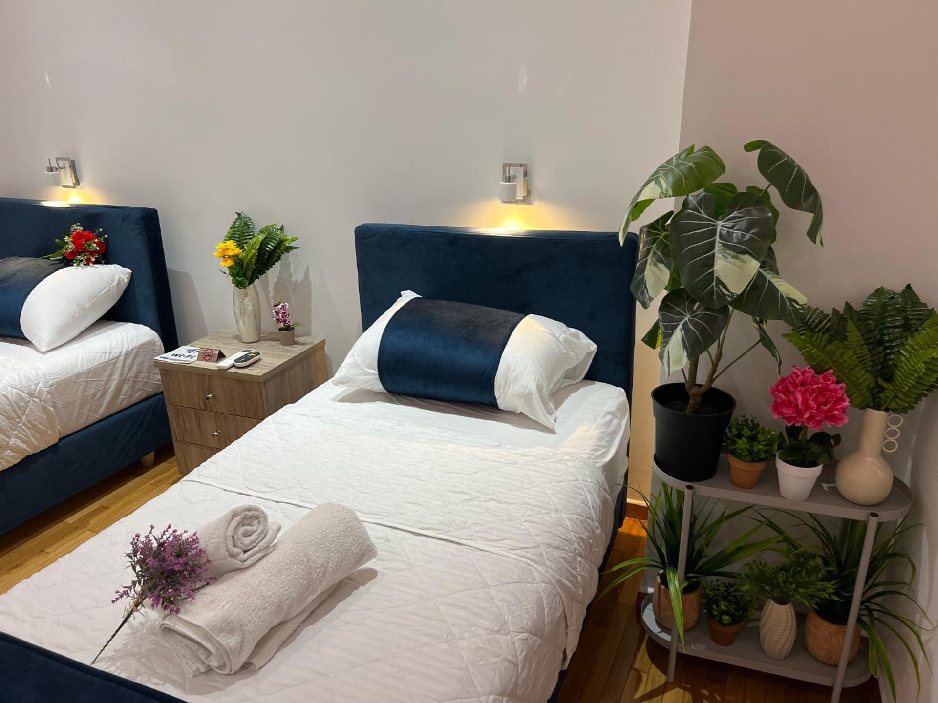 Four Seasons Apartment - Photo 55