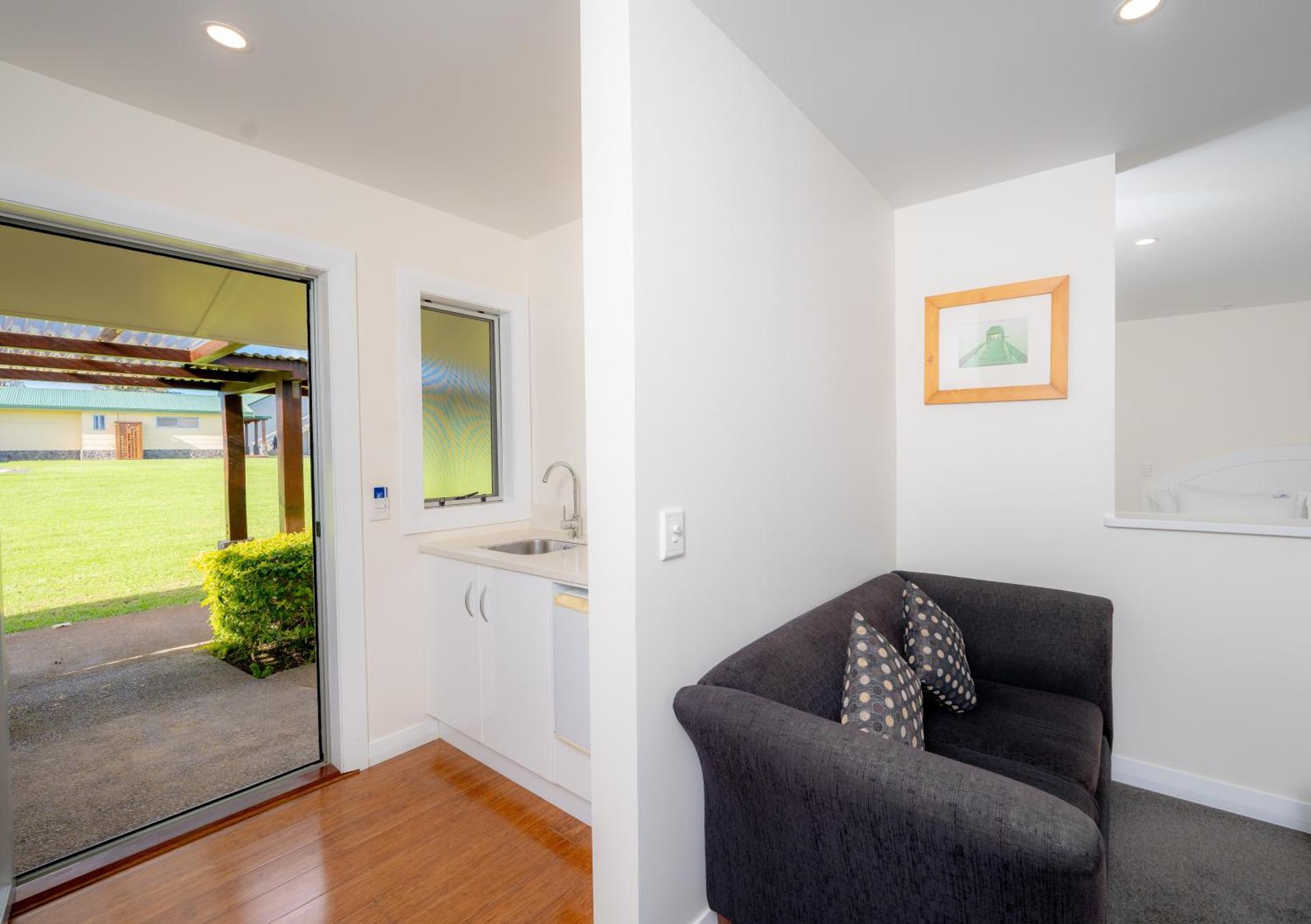 South Pacific Resort Hotel - Photo 6