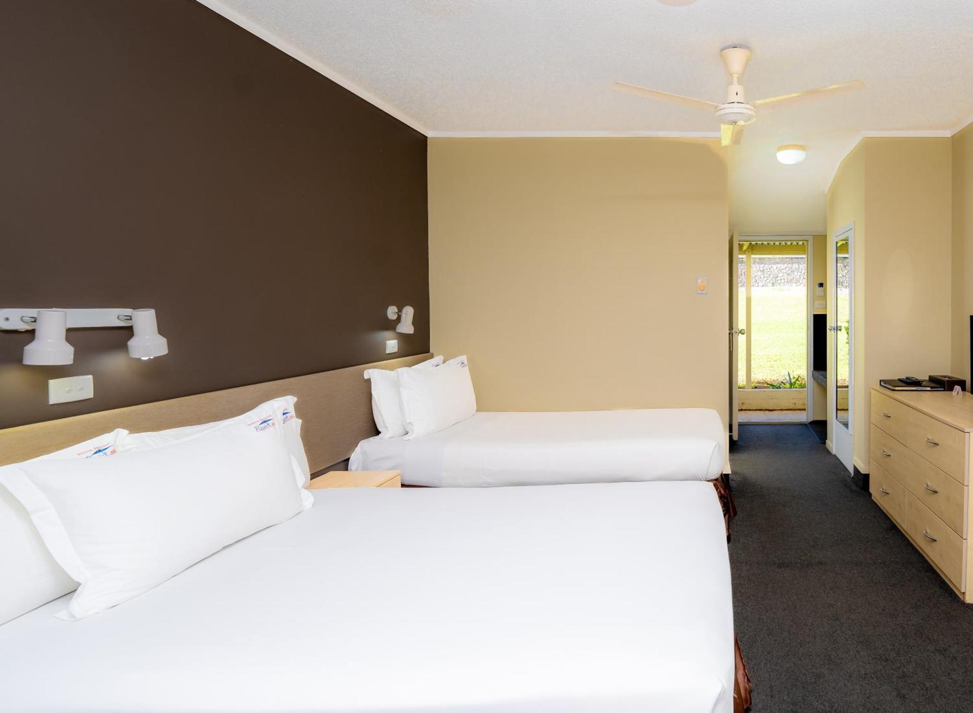 South Pacific Resort Hotel - Photo 48