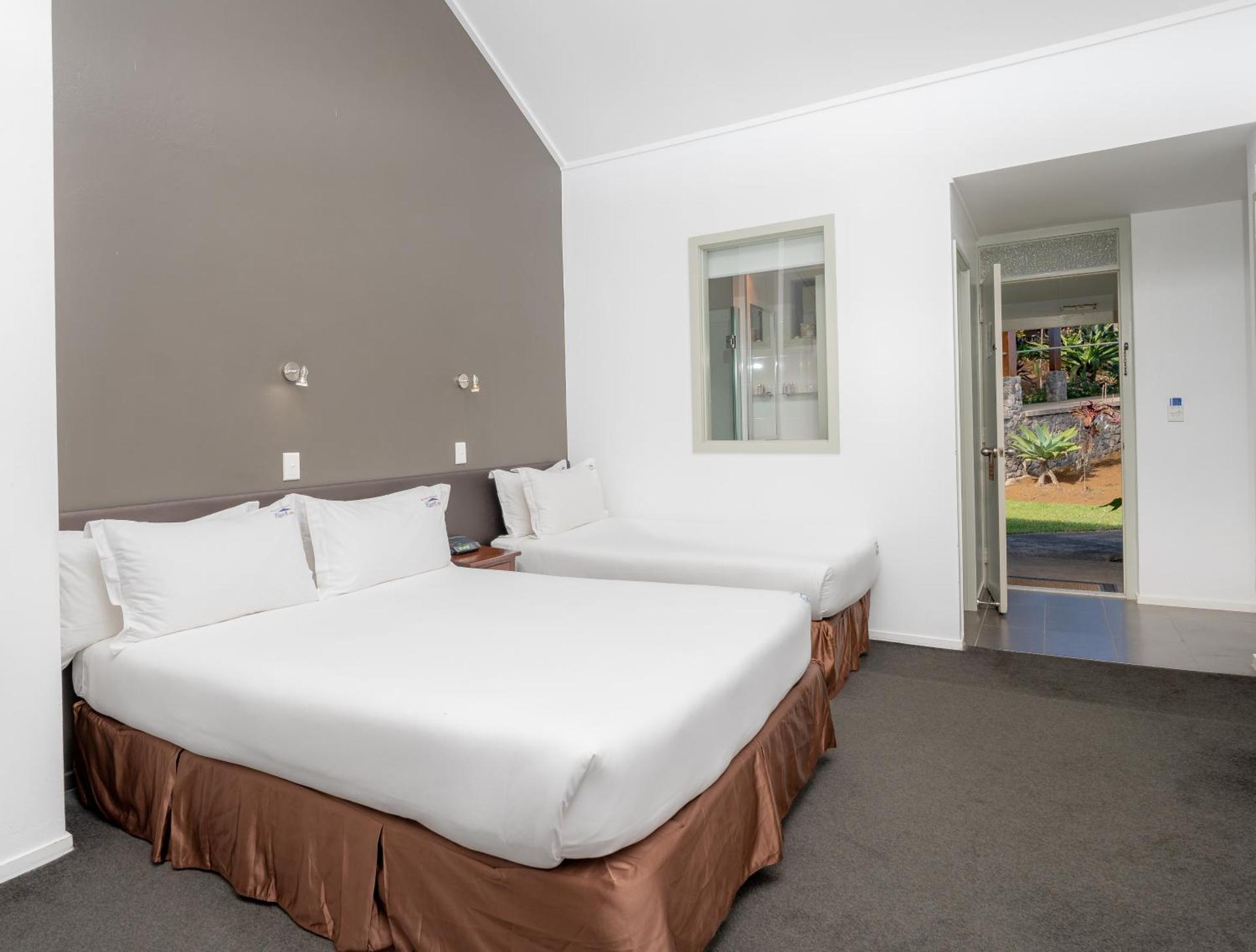 South Pacific Resort Hotel - Photo 33