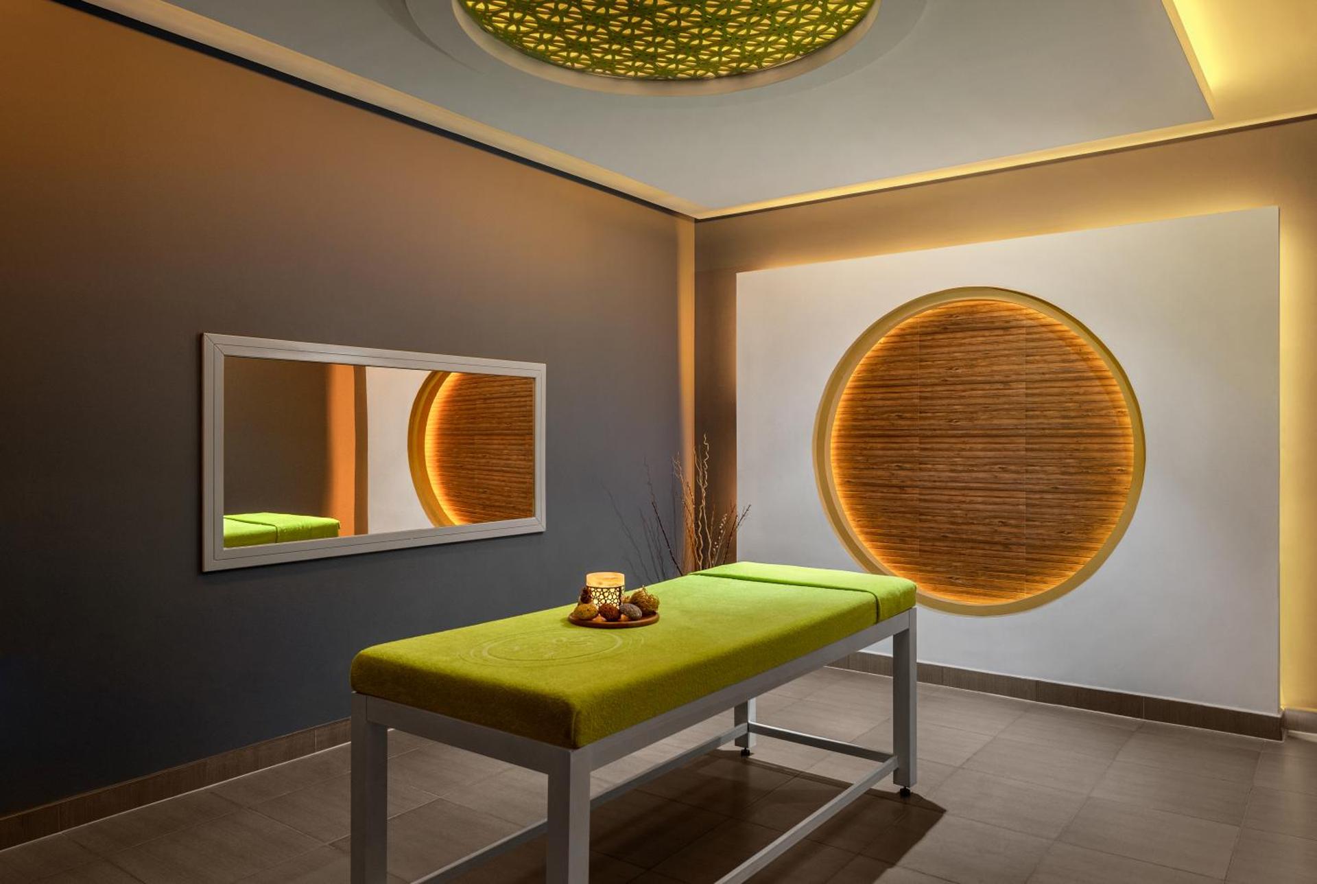 Movenpick Waterpark Resort & Spa Soma Bay - Photo 154