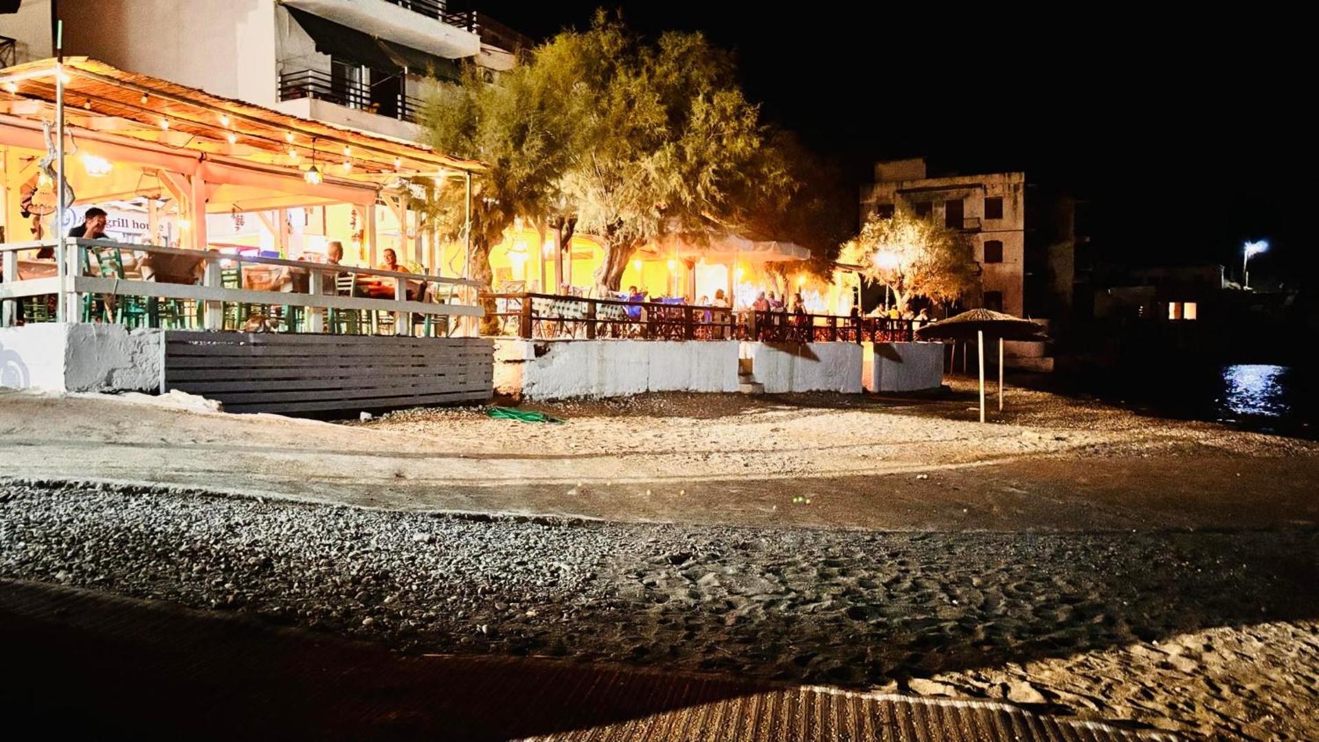 Nefeli Boutique Hotel - Photo 81