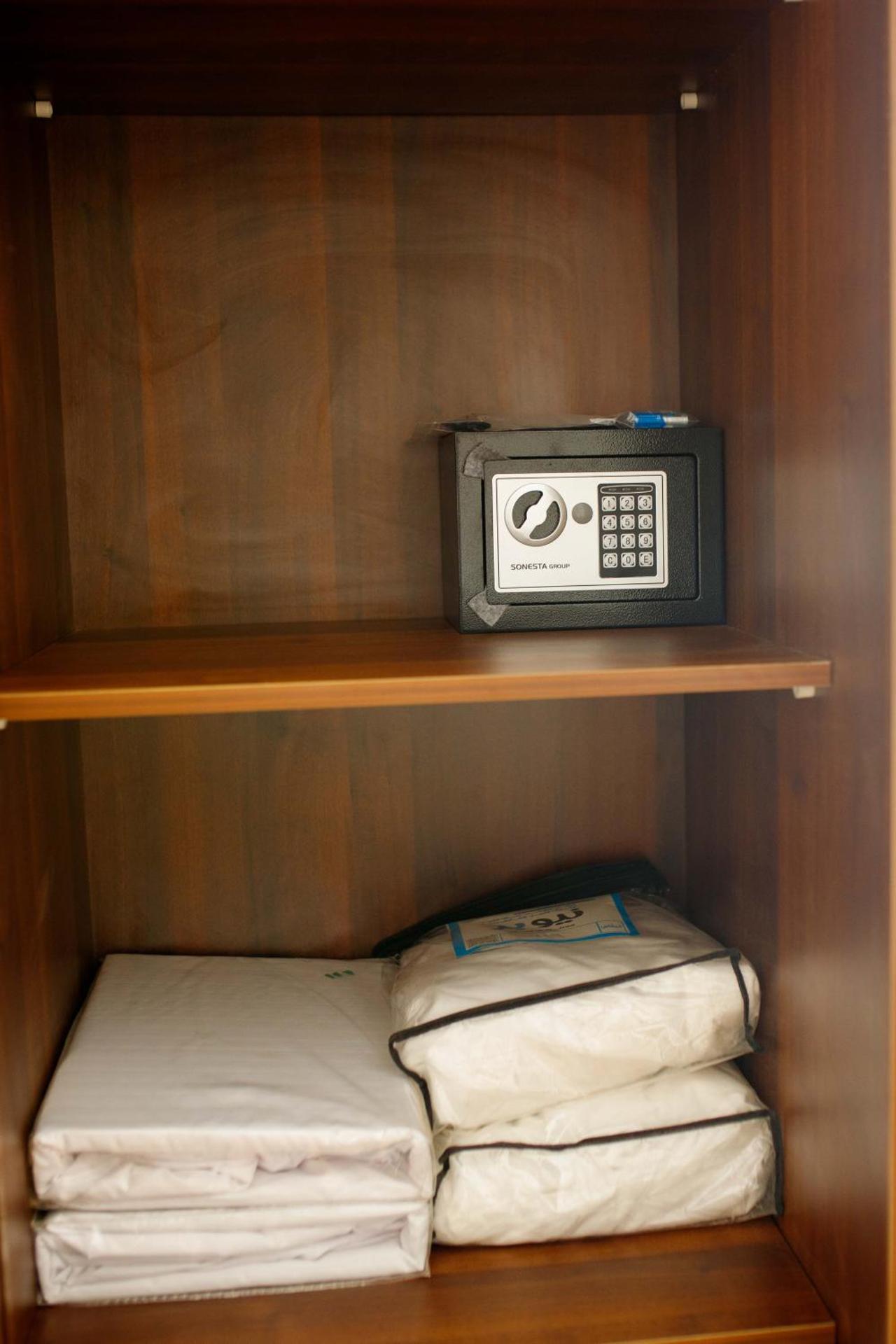 Triple Room with Mountain View