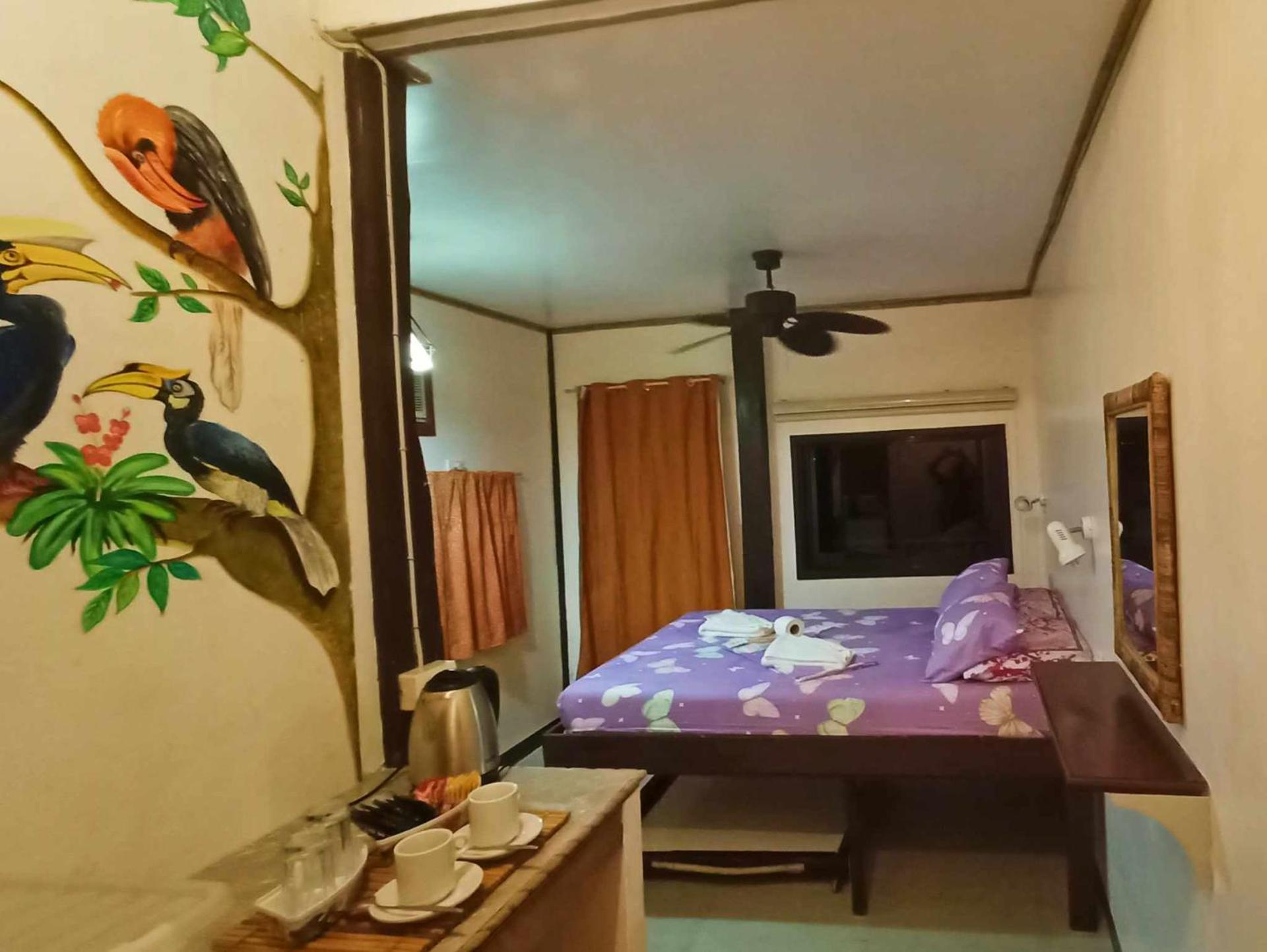 El Gordo's Seaside Adventure Lodge - Photo 21