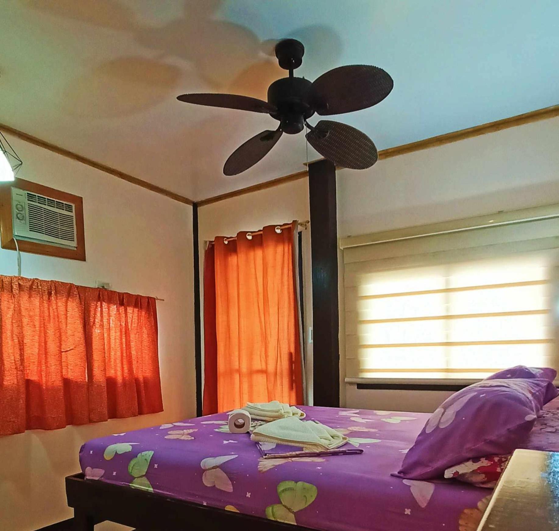 El Gordo's Seaside Adventure Lodge - Photo 20