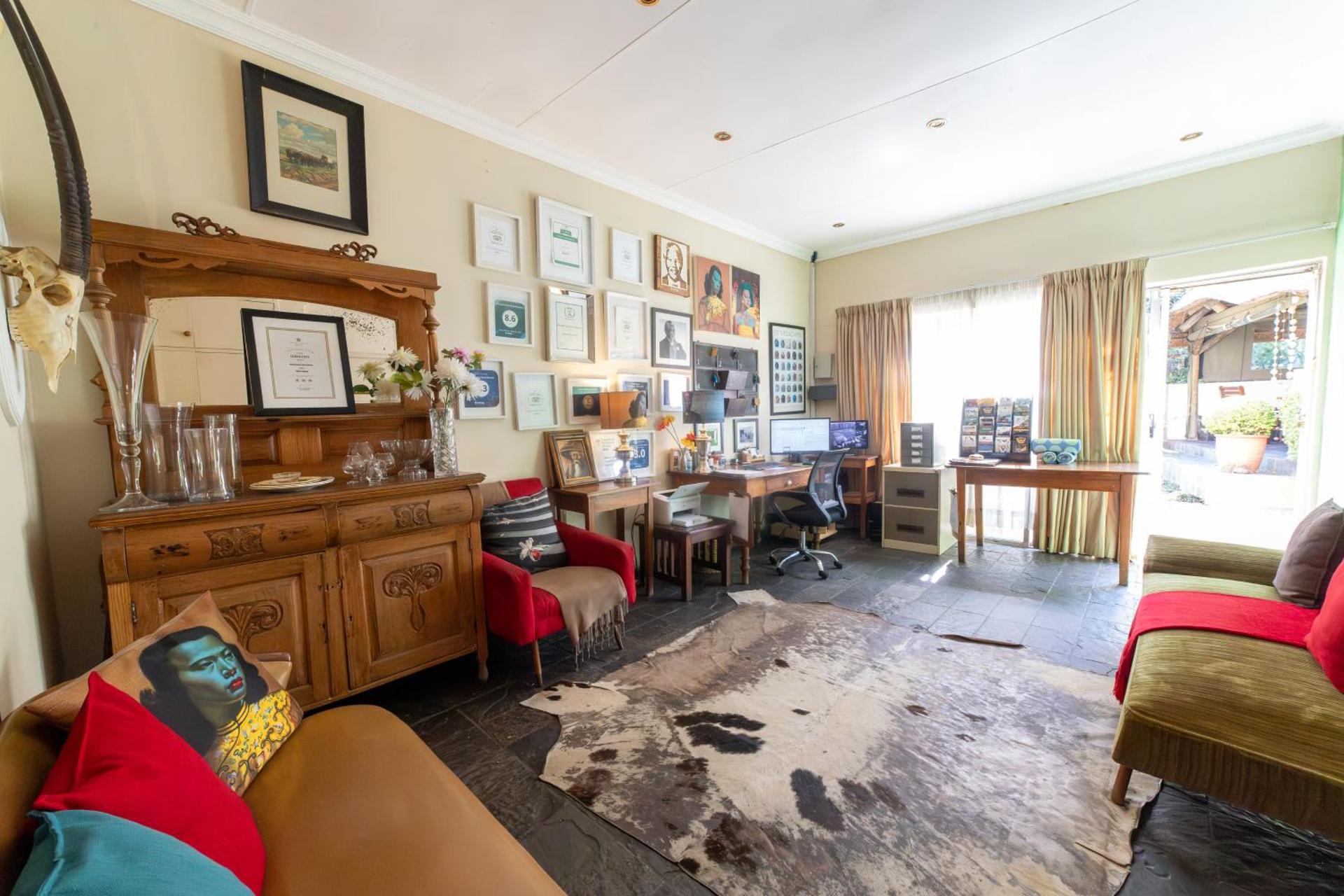 Khayamanzi Guesthouse - Photo 70