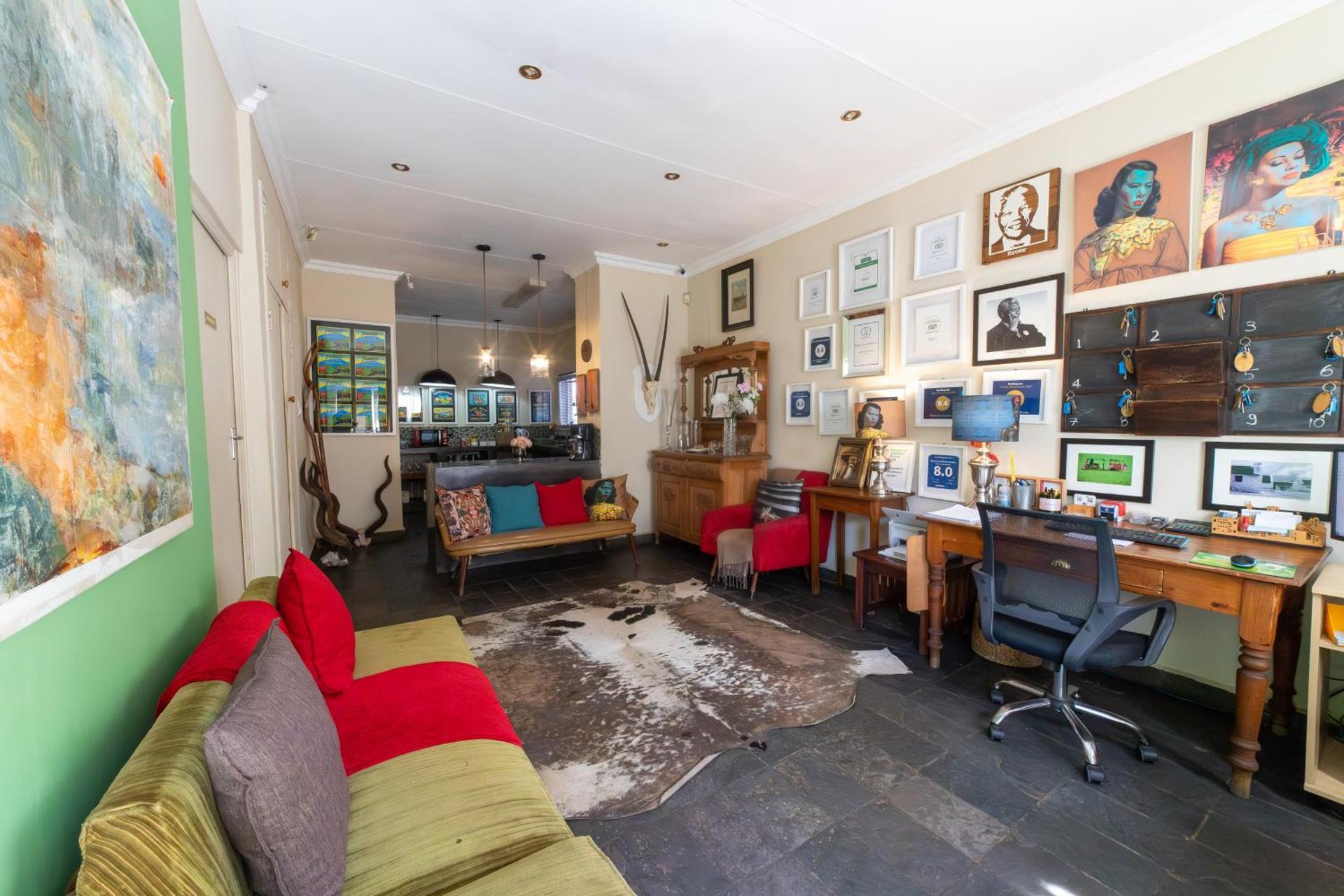 Khayamanzi Guesthouse - Photo 63