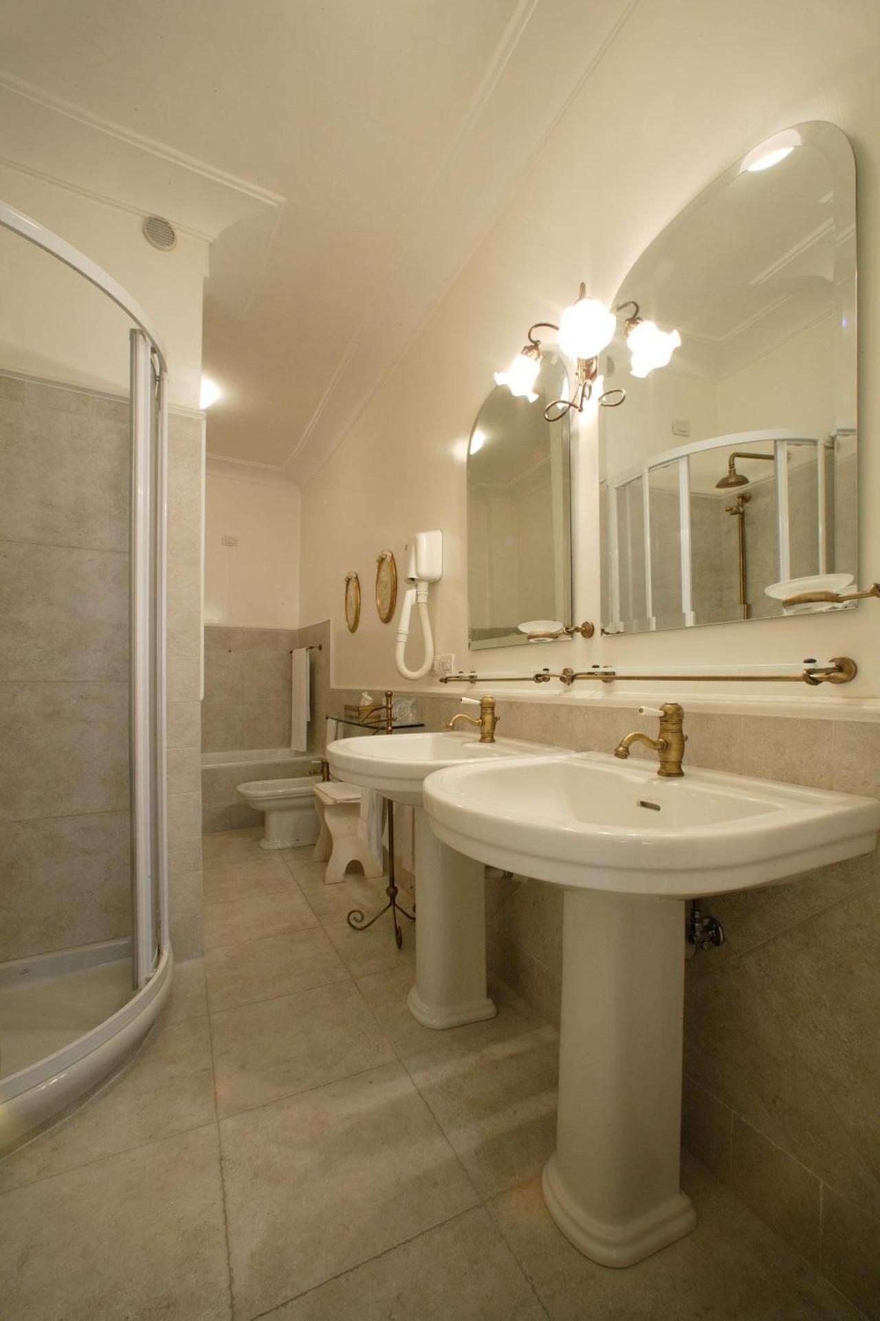 Majestic Toscanelli (centro storico) - Photo 67