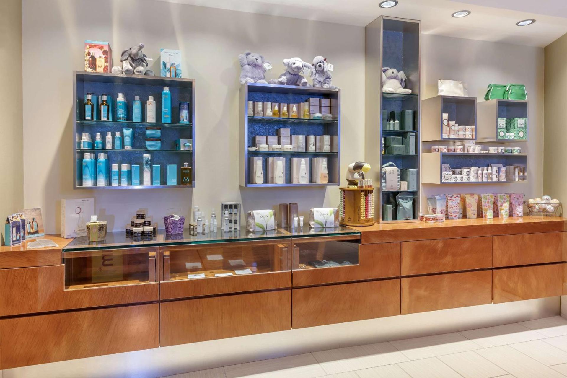 Hilton Grand Vacations Club on the Las Vegas Strip - Photo 62