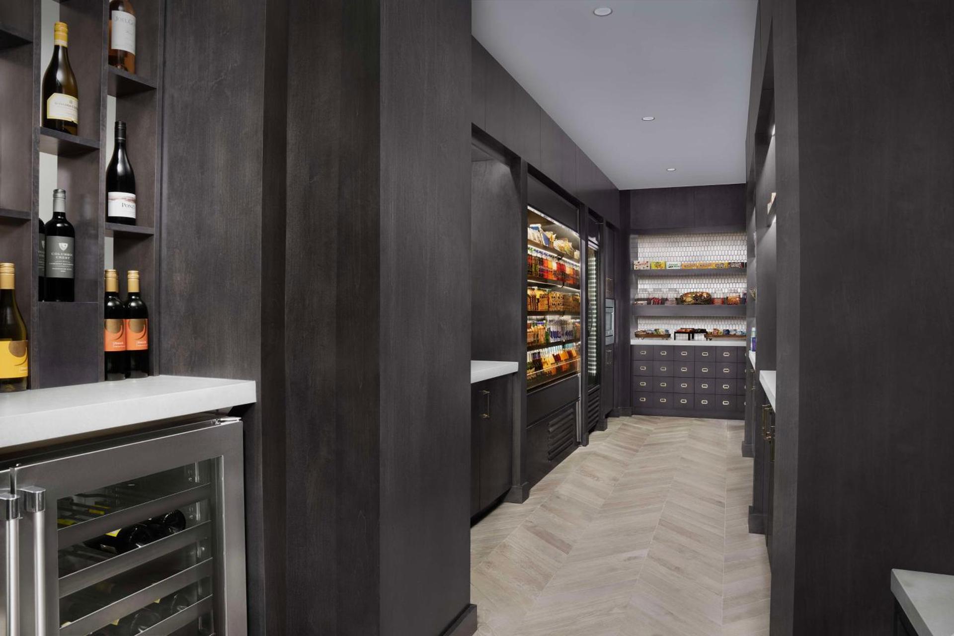 Hilton Washington DC Capitol Hill - Photo 17