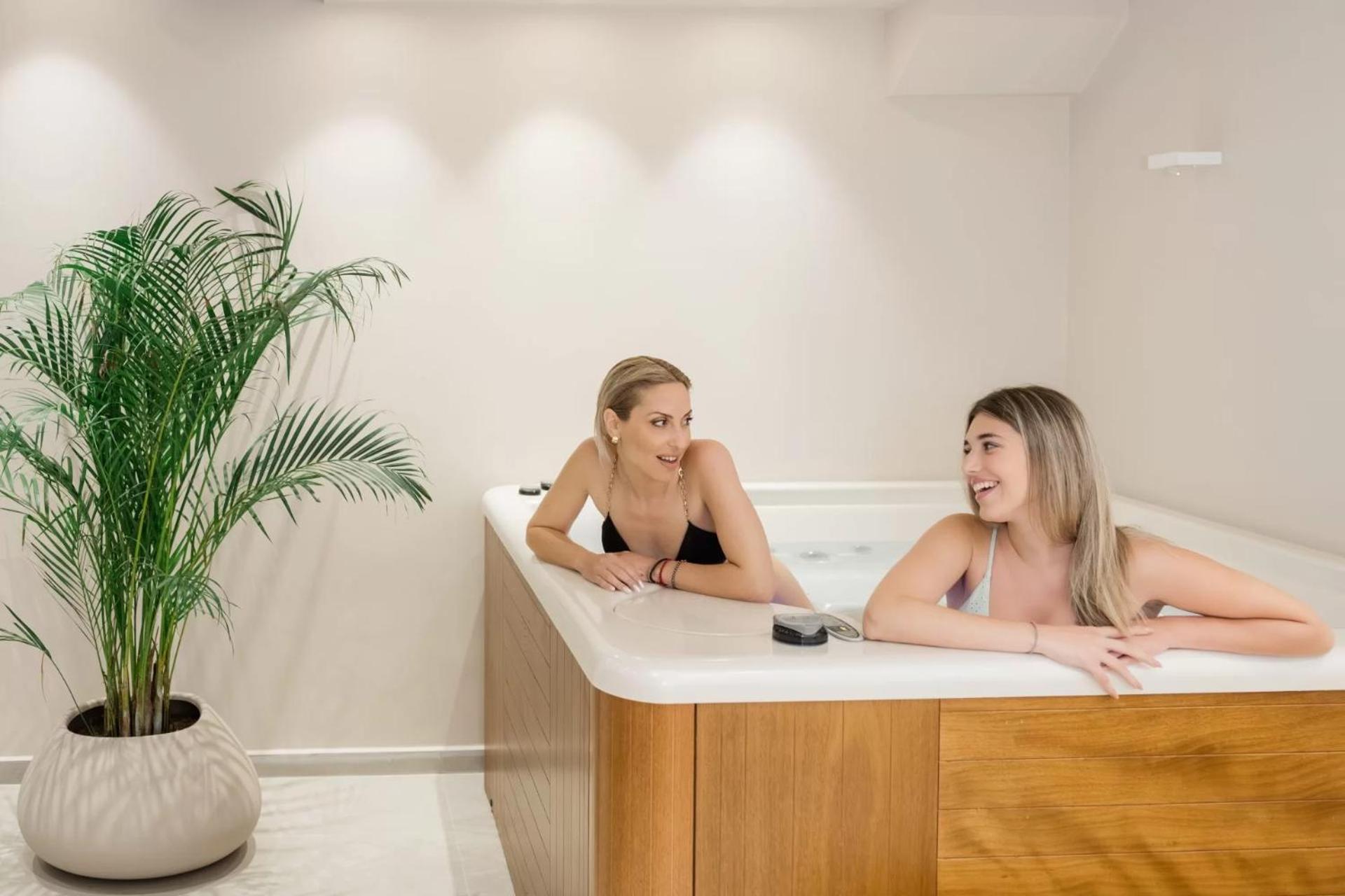 Ionian Plaza Hotel & Spa - Photo 105