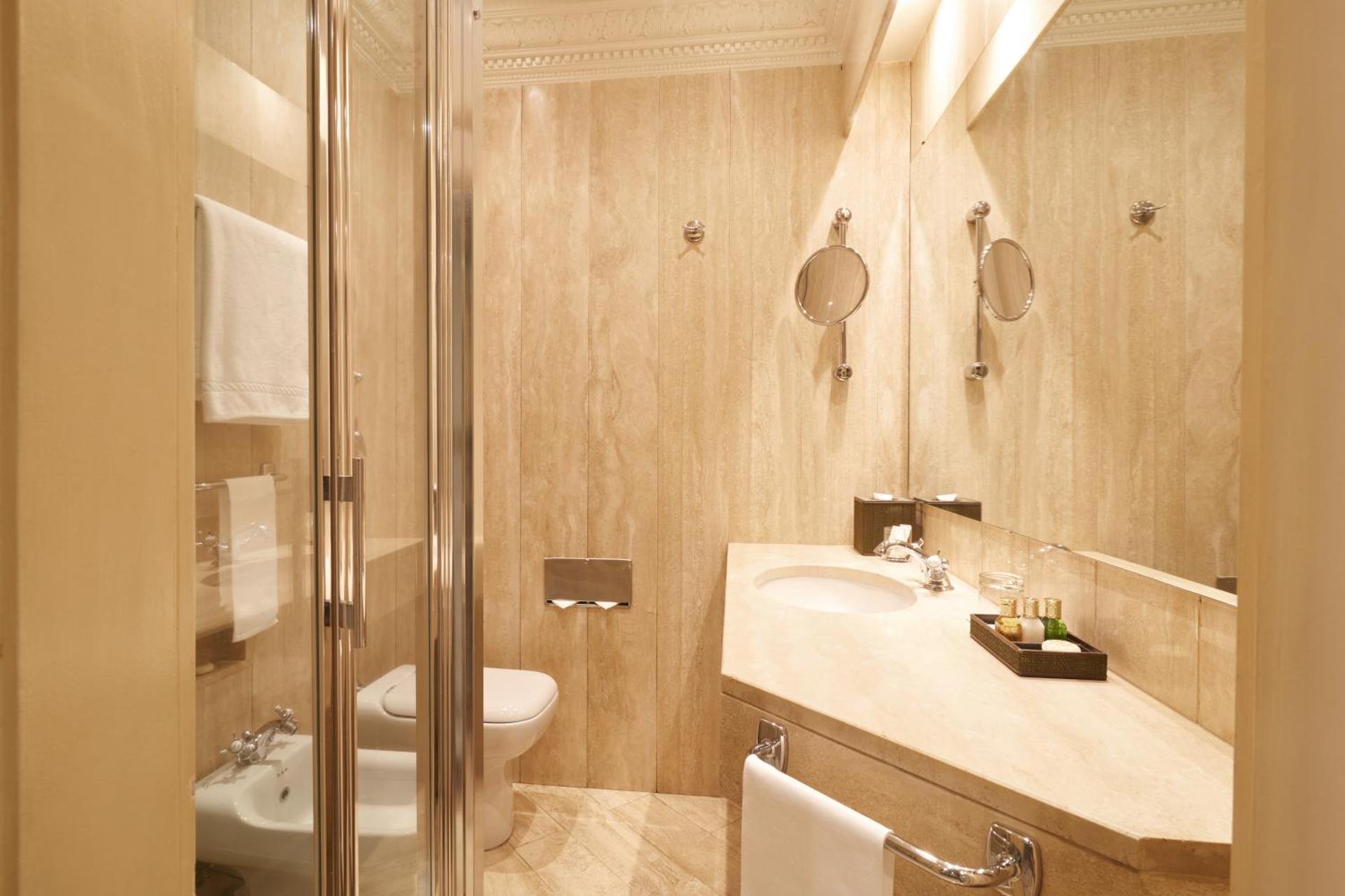 Hotel de la Ville Monza - Small Luxury Hotels of the World - Photo 14