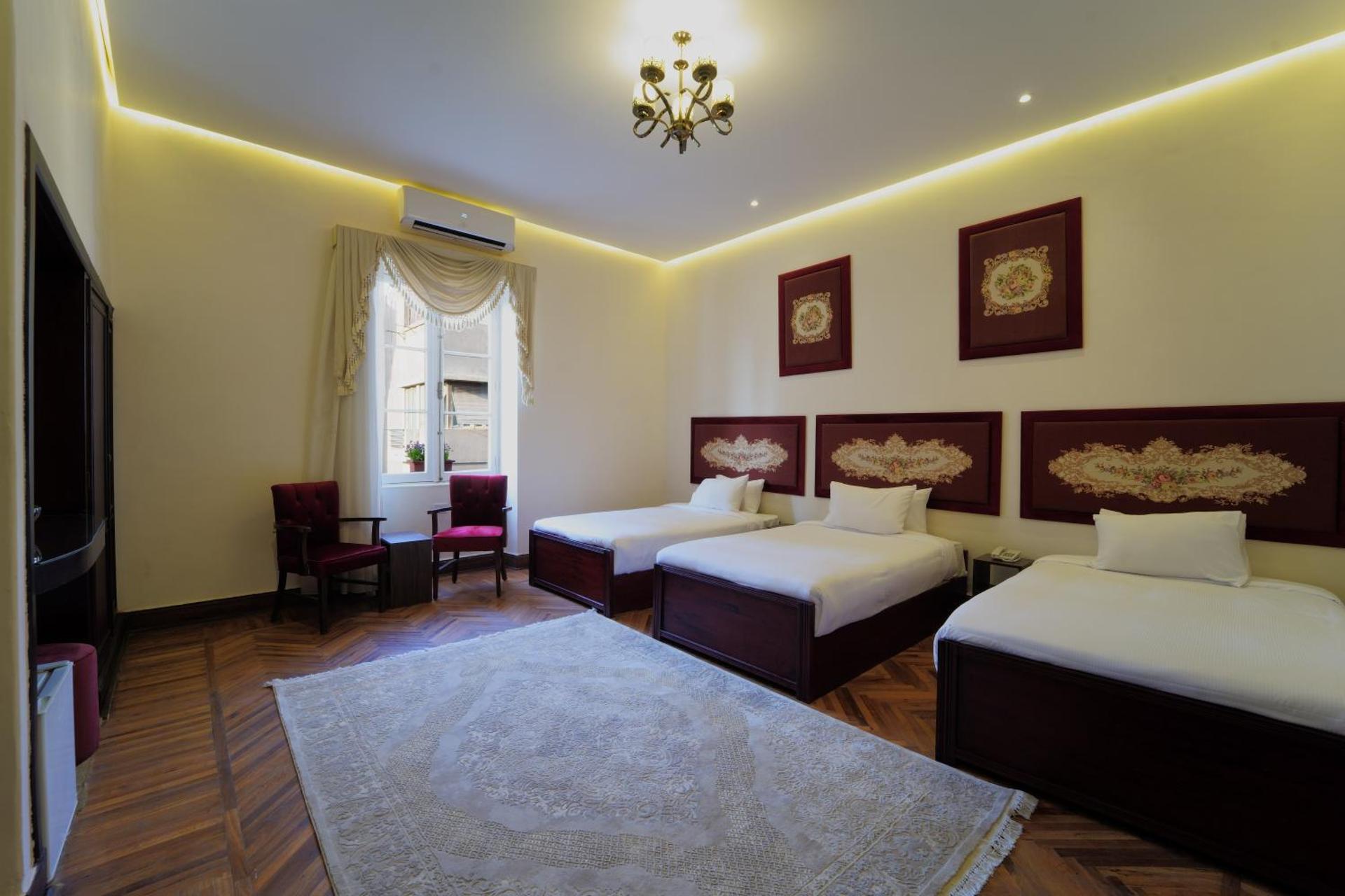 Deluxe Triple Room 