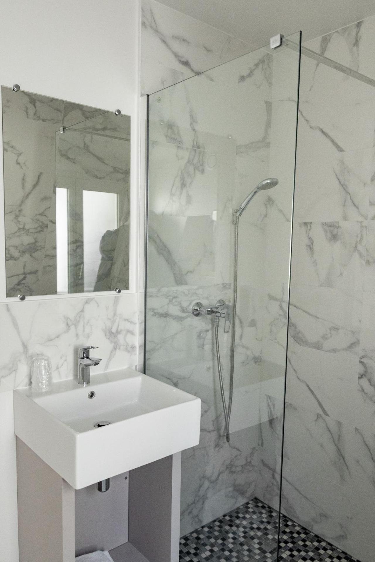 New Hôtel Gare Du Nord - Photo 59