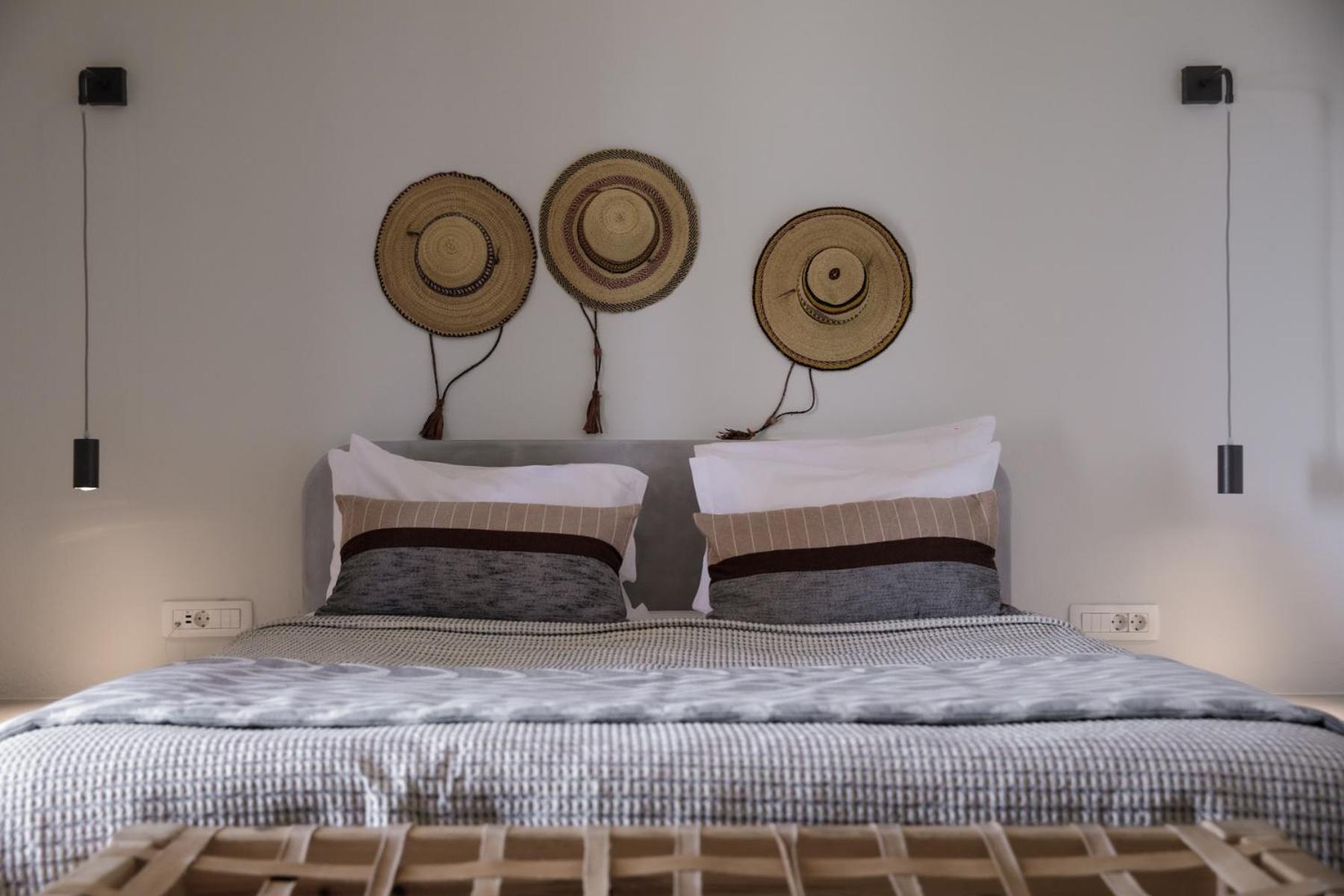 Family Suite with Volcano View