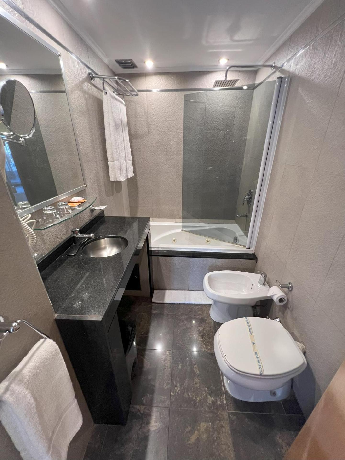 Sarmiento Palace Hotel - Photo 4