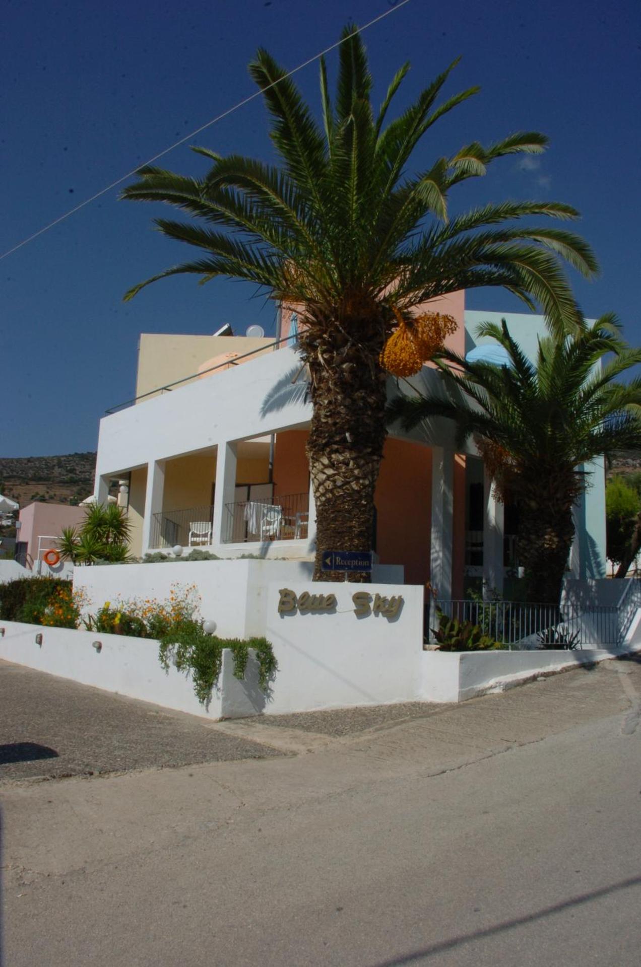 Blue Sky Hotel Apartments - Photo 33