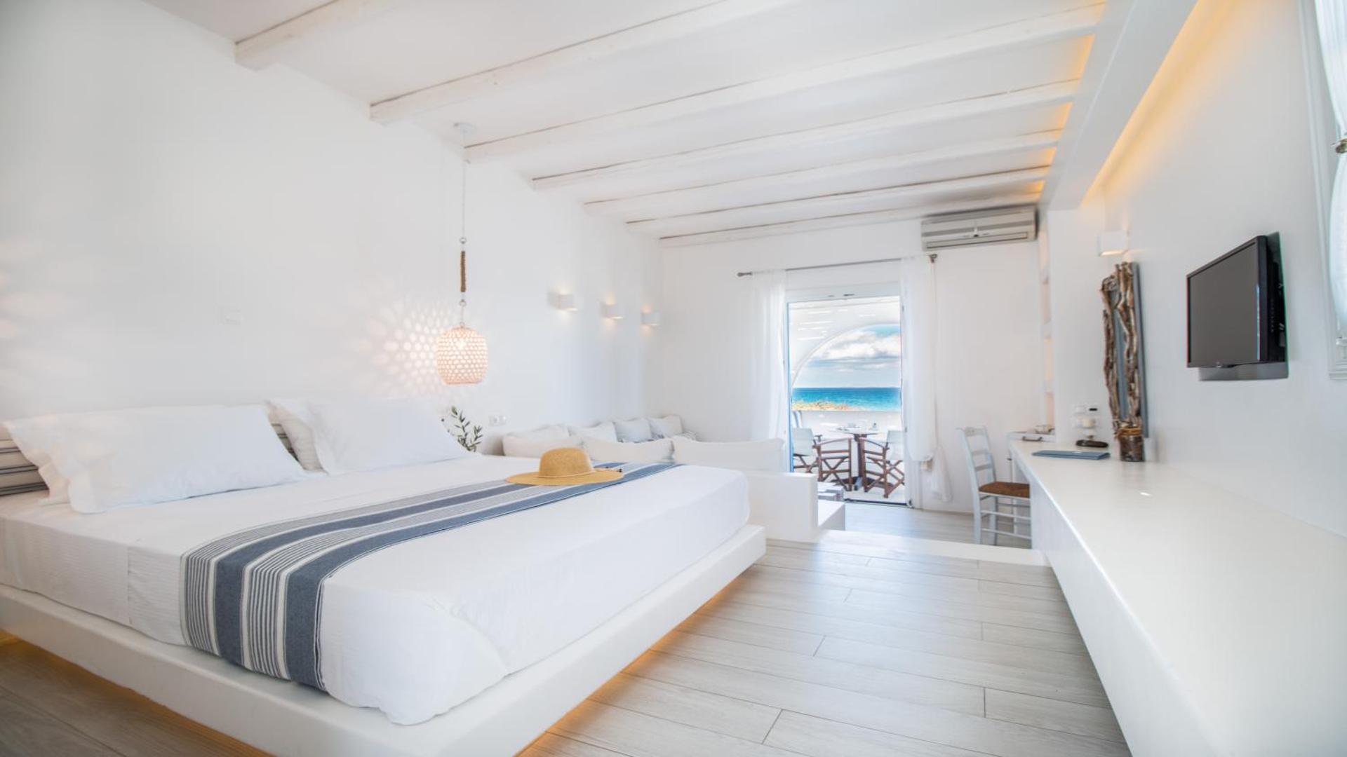 Villa Marandi Luxury Suites - Photo 42