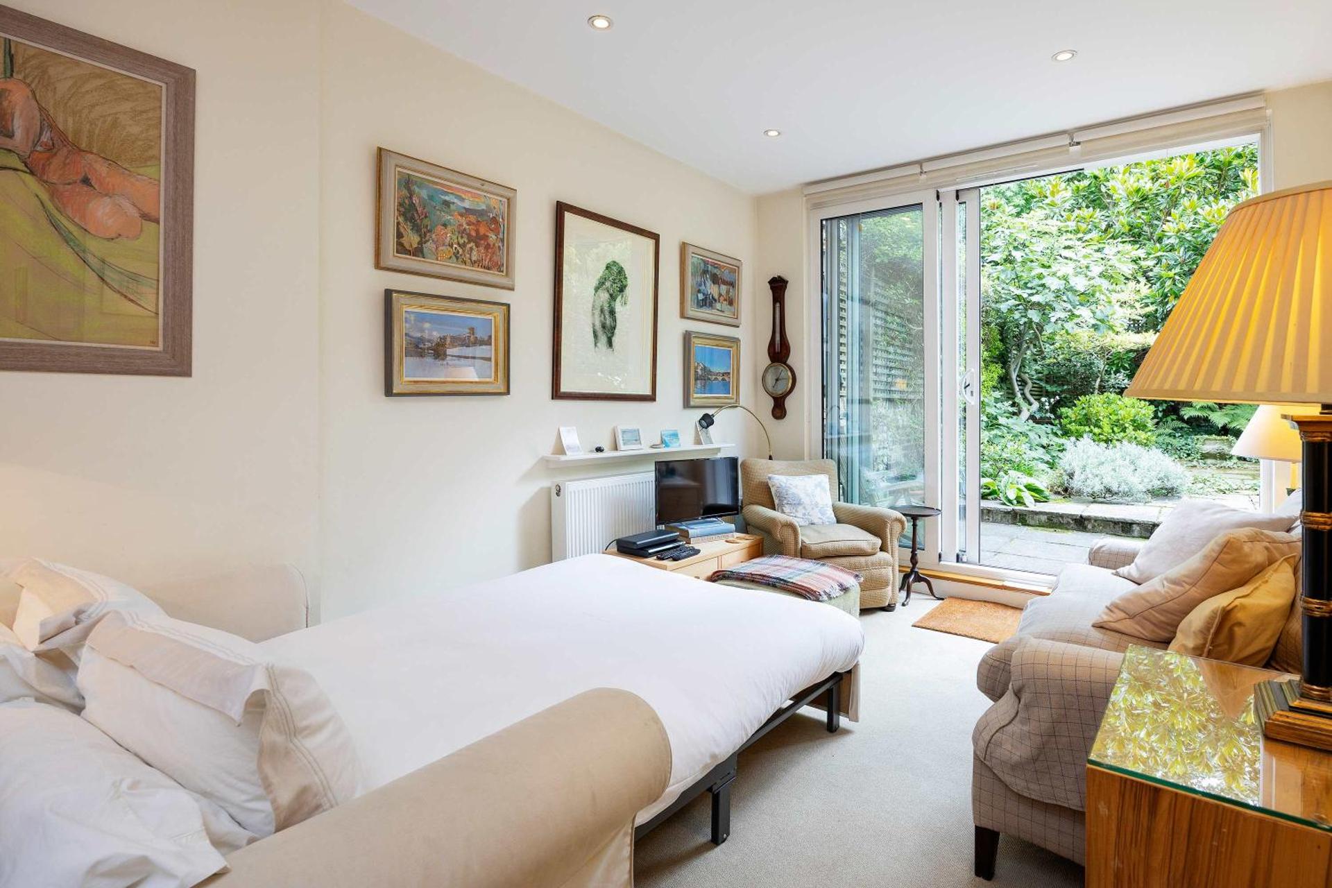 Veeve - Artist's Oasis - Photo 15