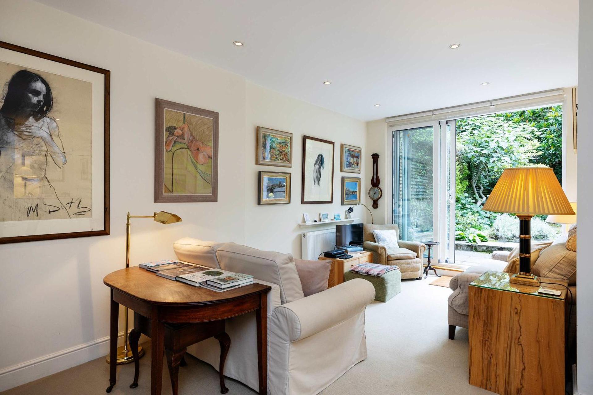 Veeve - Artist's Oasis - Photo 17