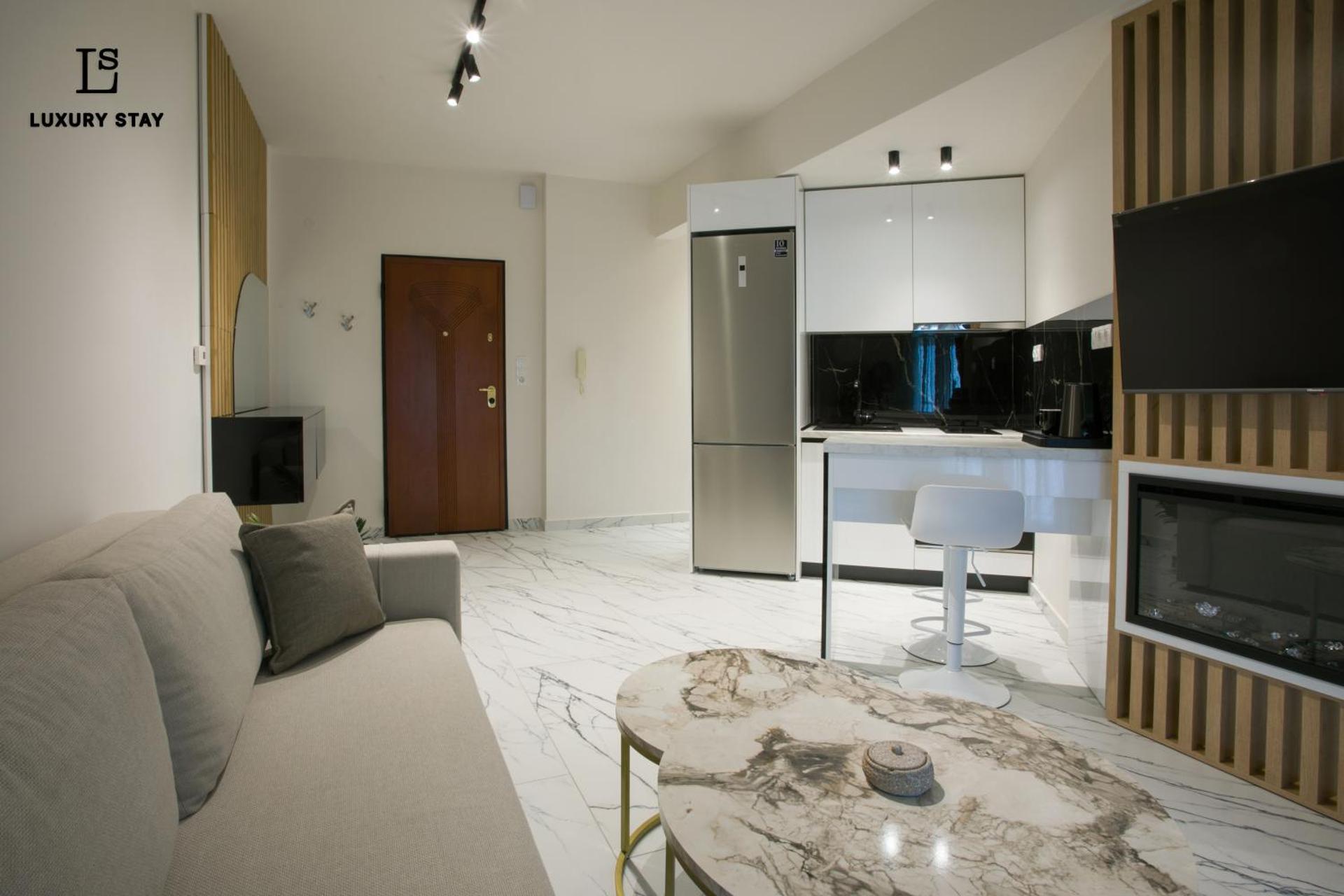Luxury Stay - Photo 17