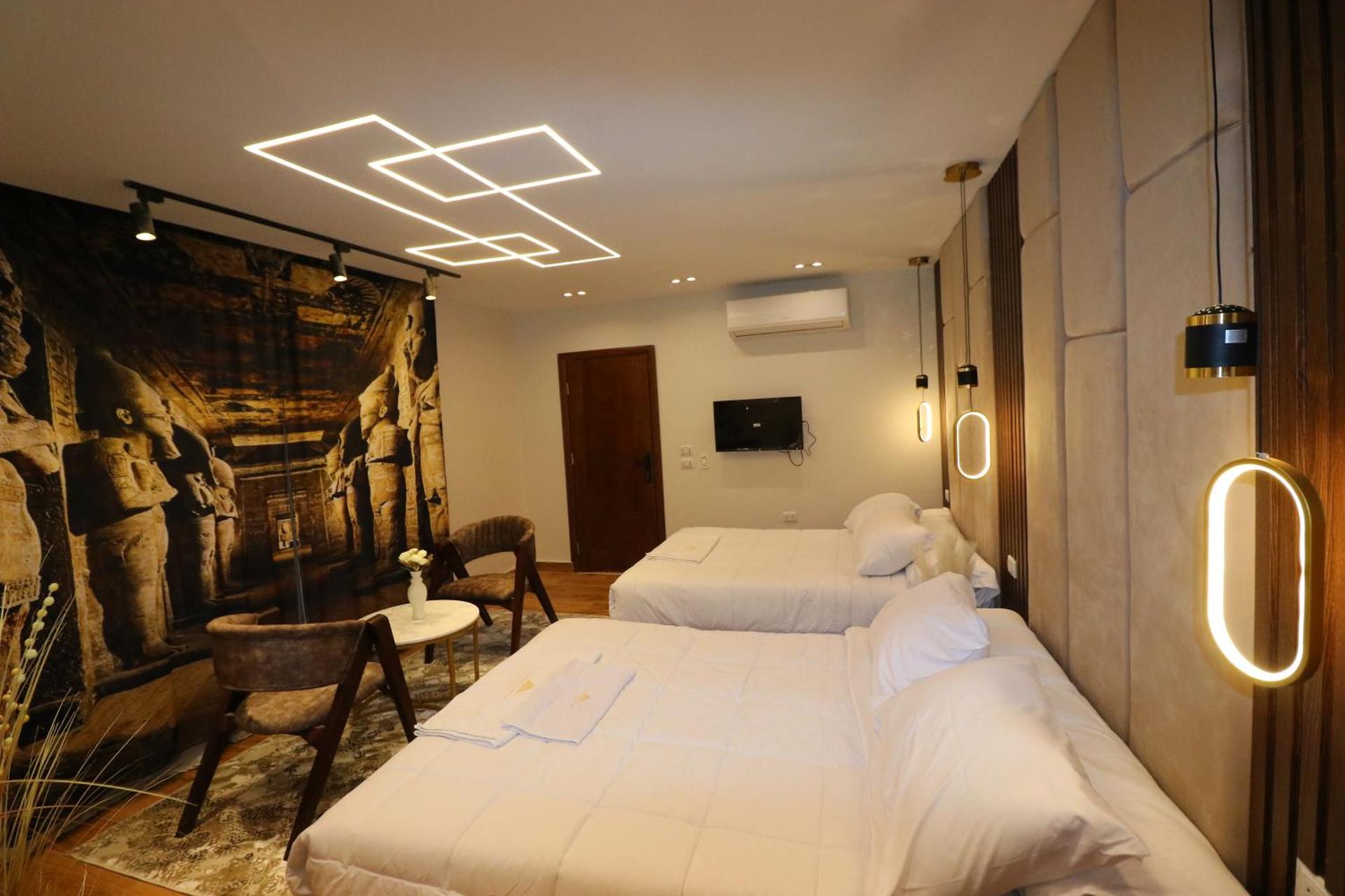 Large Double or Twin Room