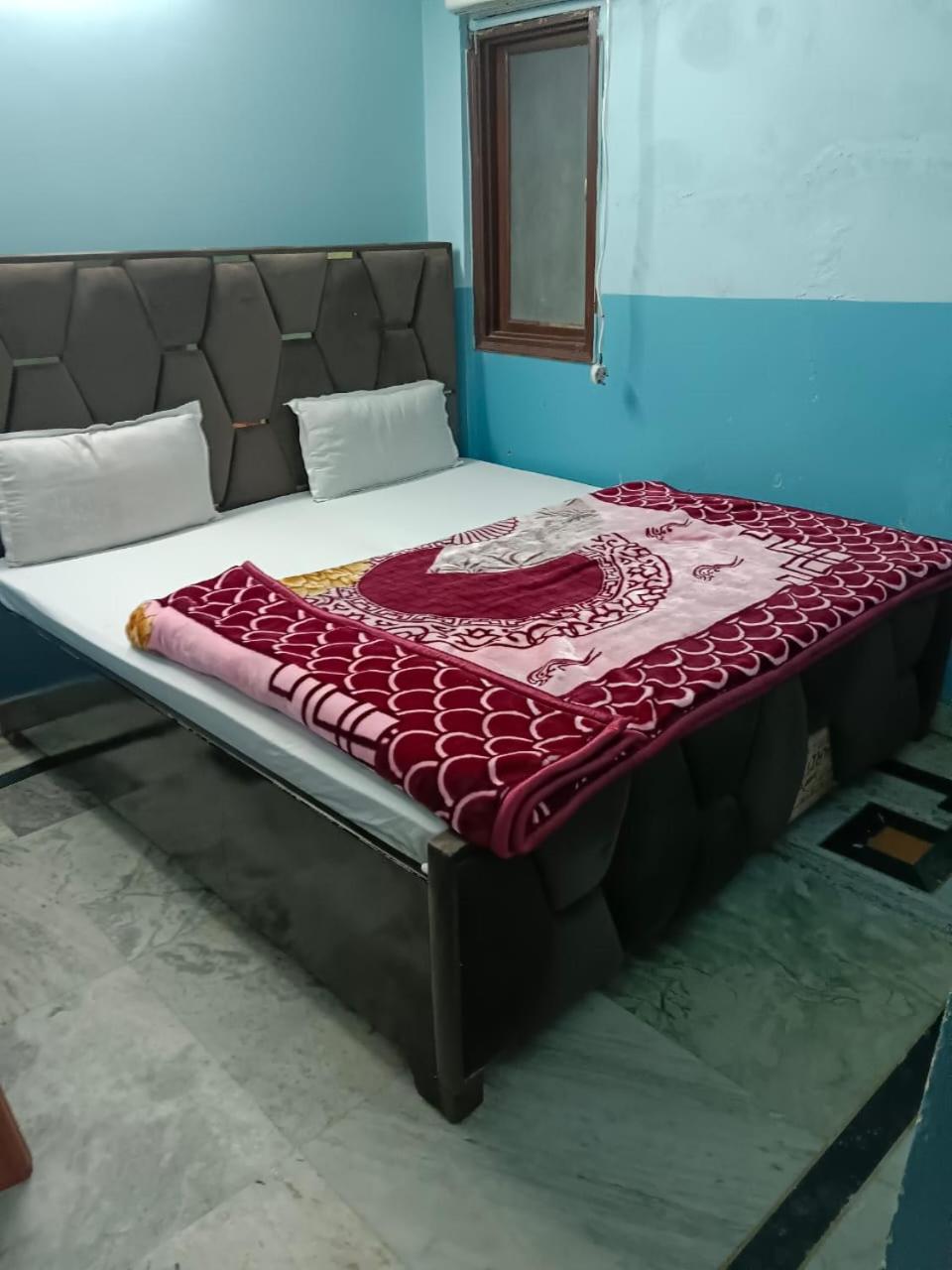 The Aziz Residency - Photo 22