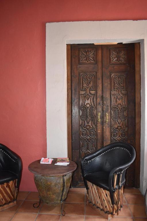 HOTEL ANA CATALINA & SUITES - Photo 10