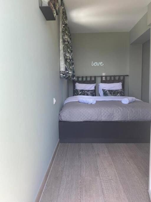 Rooftop Apartment with Garden in Ioannina - Photo 19
