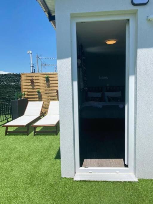 Rooftop Apartment with Garden in Ioannina - Photo 24