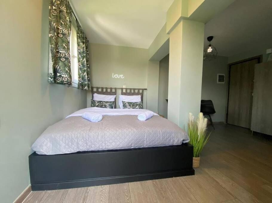 Rooftop Apartment with Garden in Ioannina - Photo 53