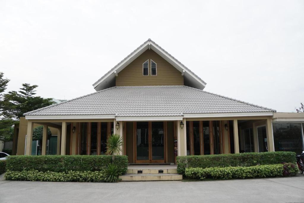 The One Residence Hotel - Photo 33