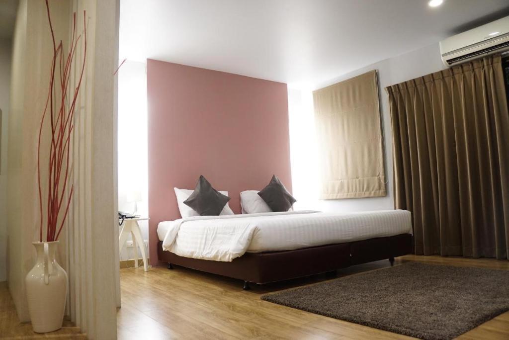 The One Residence Hotel - Photo 39