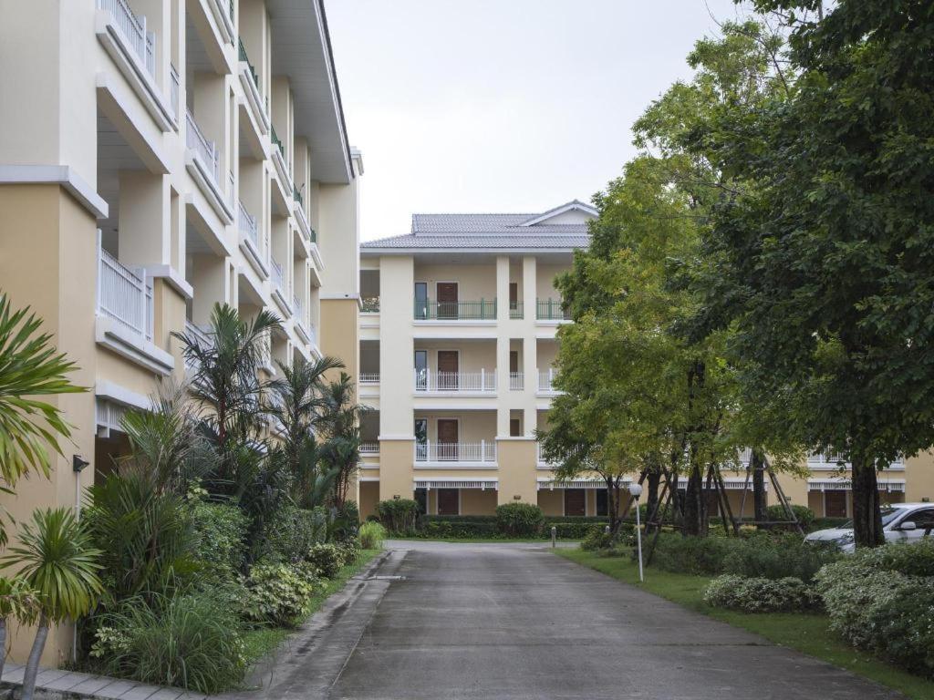 The One Residence Hotel - Photo 37