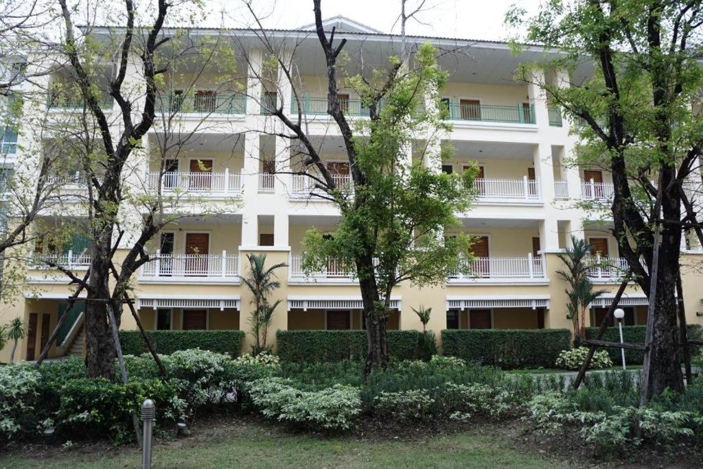 The One Residence Hotel - Photo 47