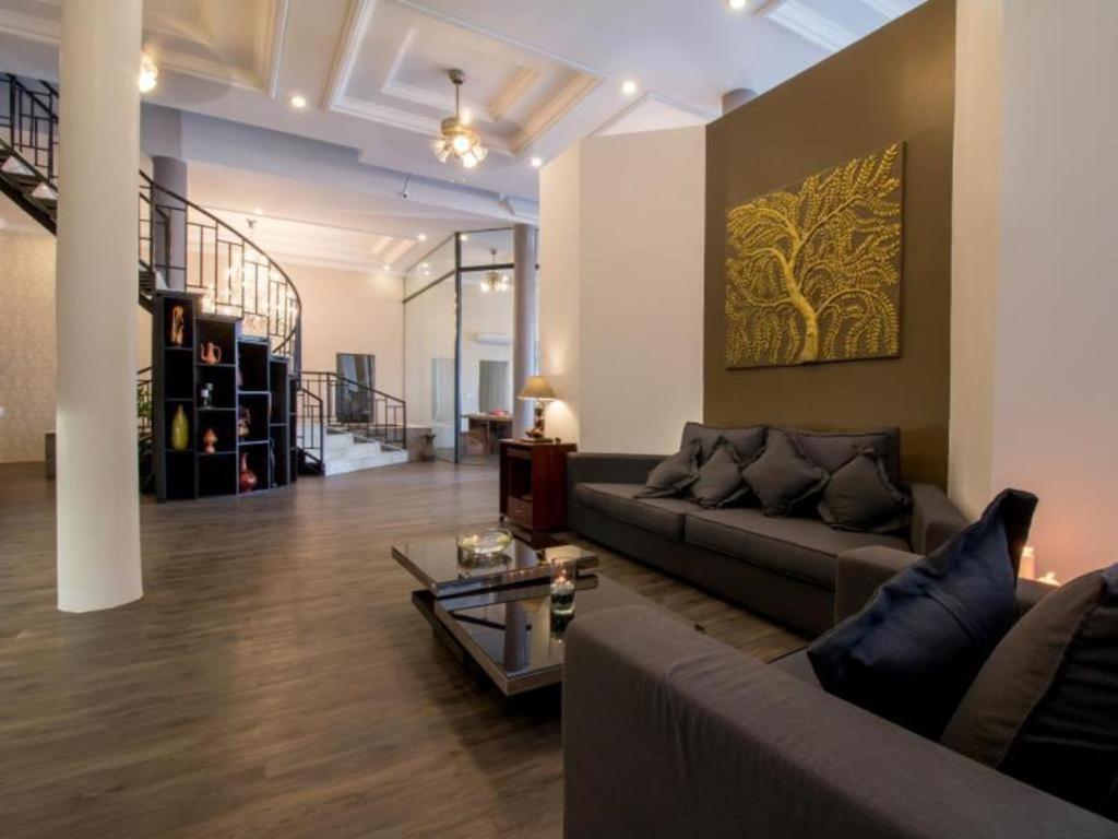 De Art Hotel - Photo 9