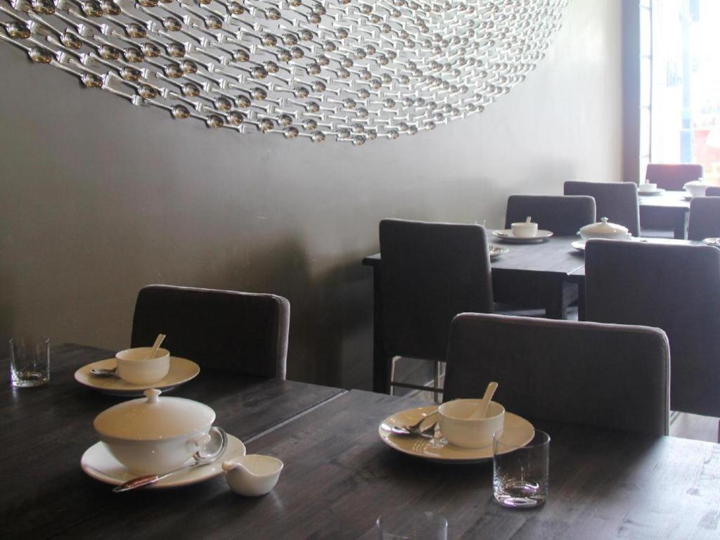 De Art Hotel - Photo 29