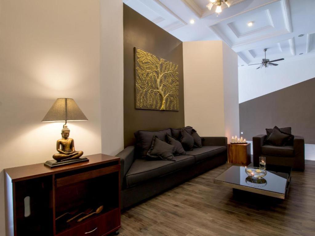 De Art Hotel - Photo 51