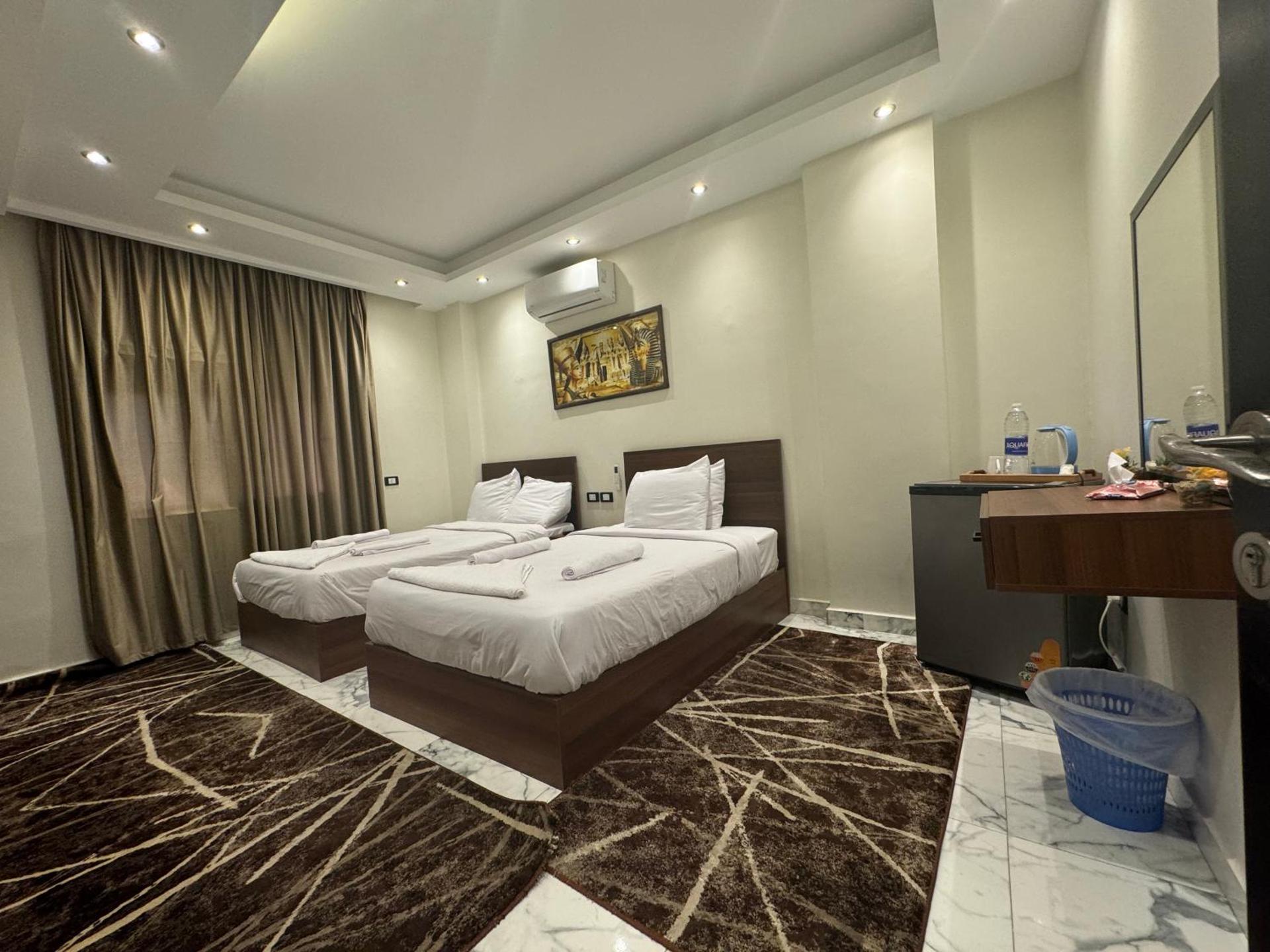 Twin Room with Bath