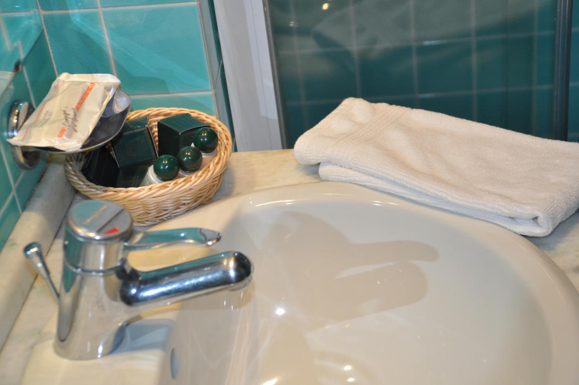 Albergo Fiorenza - Photo 46