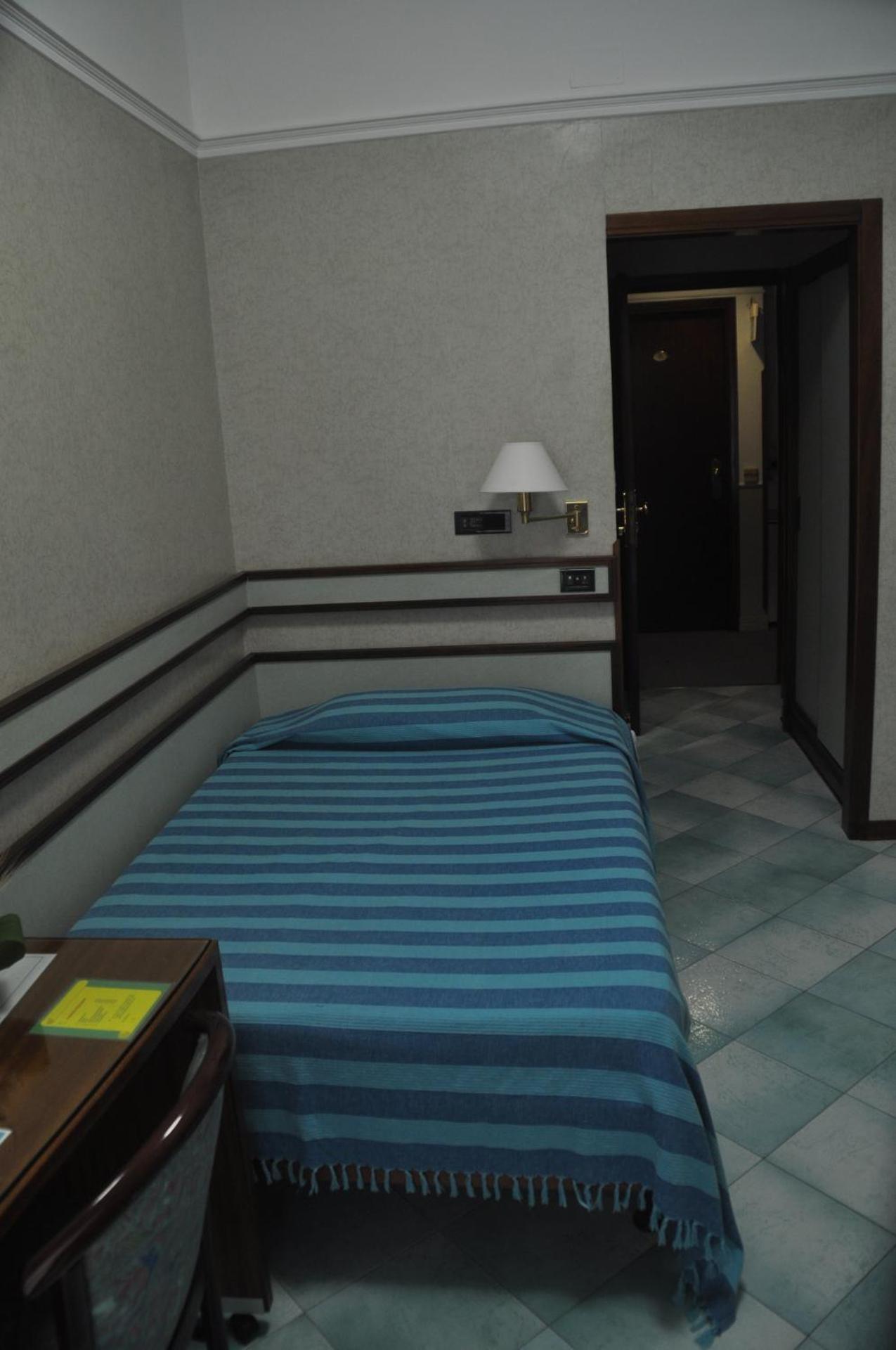 Albergo Fiorenza - Photo 25