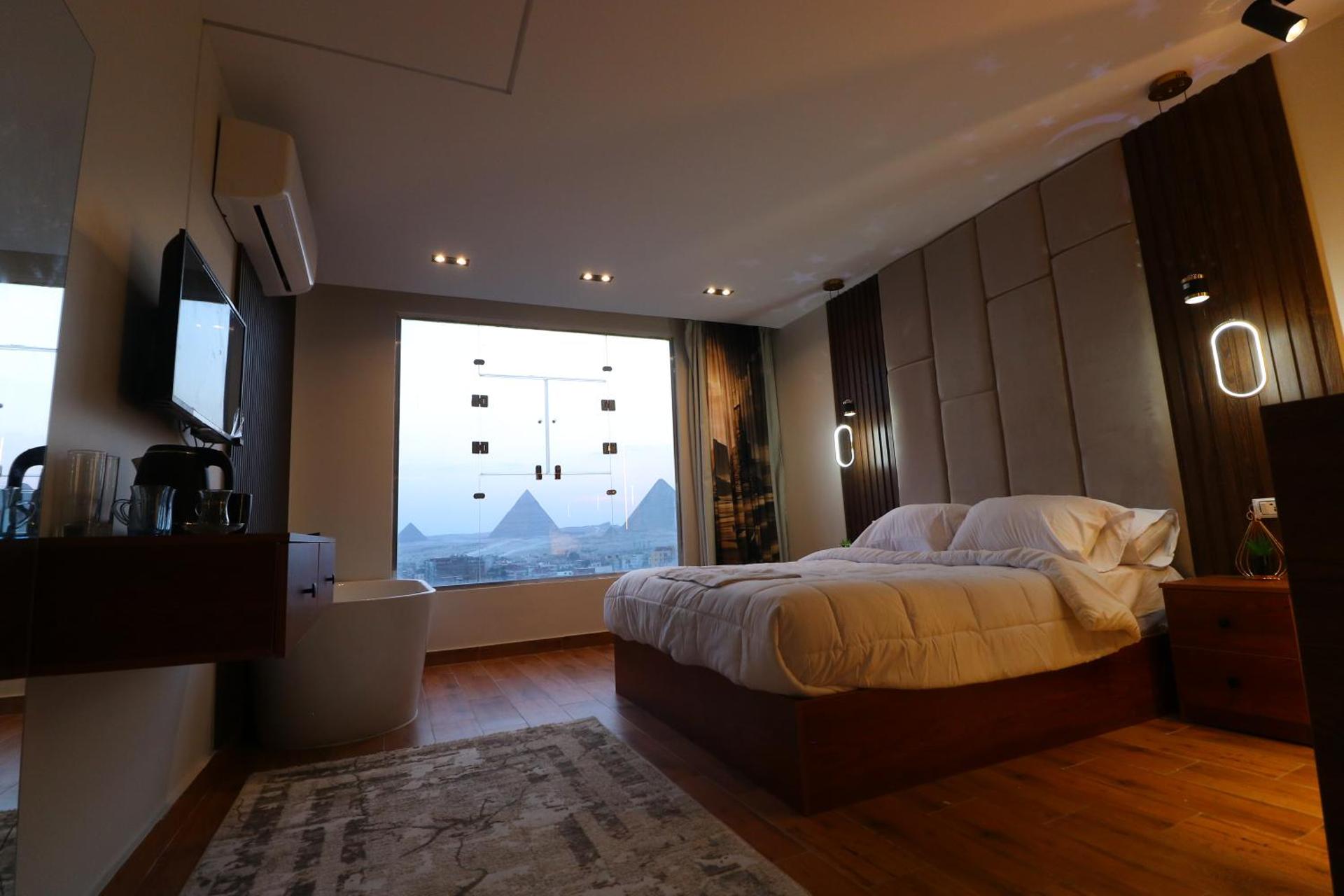 Pyramids Skyline Hotel Cairo - Photo 32