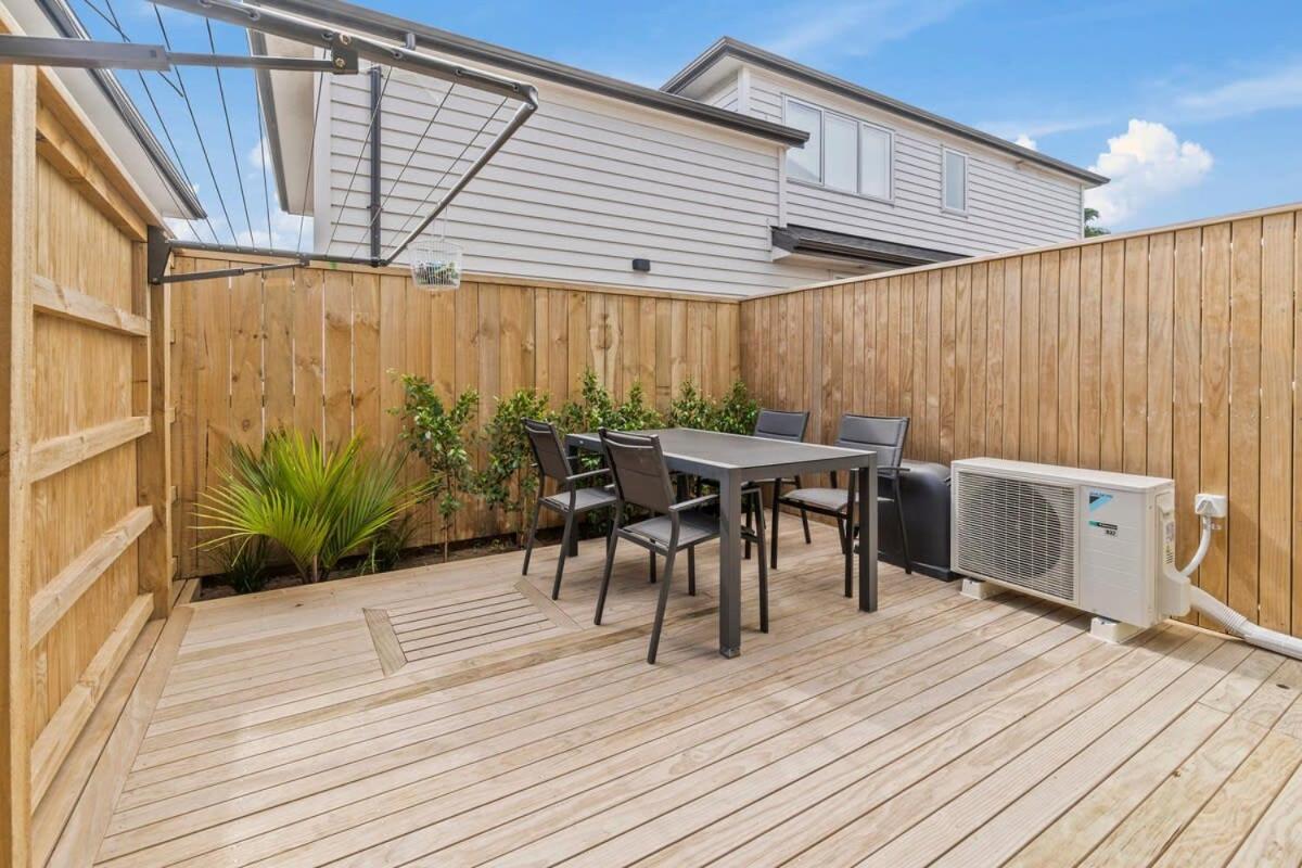 Tudor Nook - Modern Comforts in a Classic Setting - Photo 6