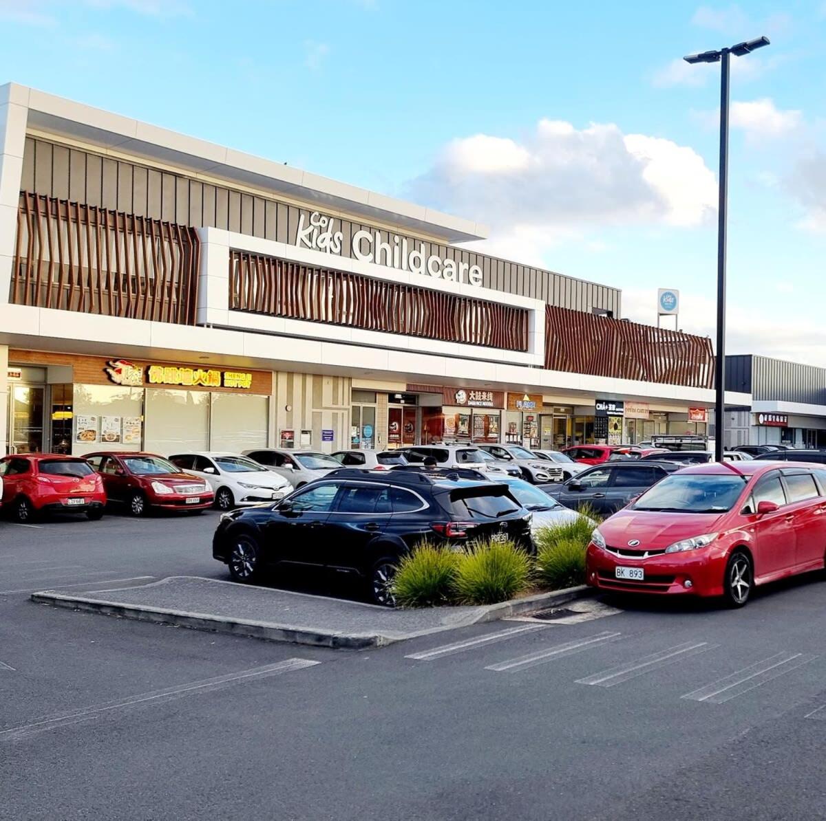 Tudor Nook - Modern Comforts in a Classic Setting - Photo 7