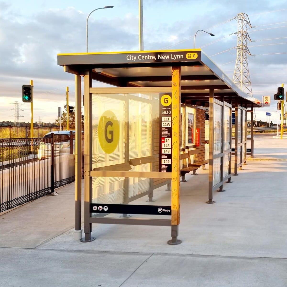 Tudor Nook - Modern Comforts in a Classic Setting - Photo 9