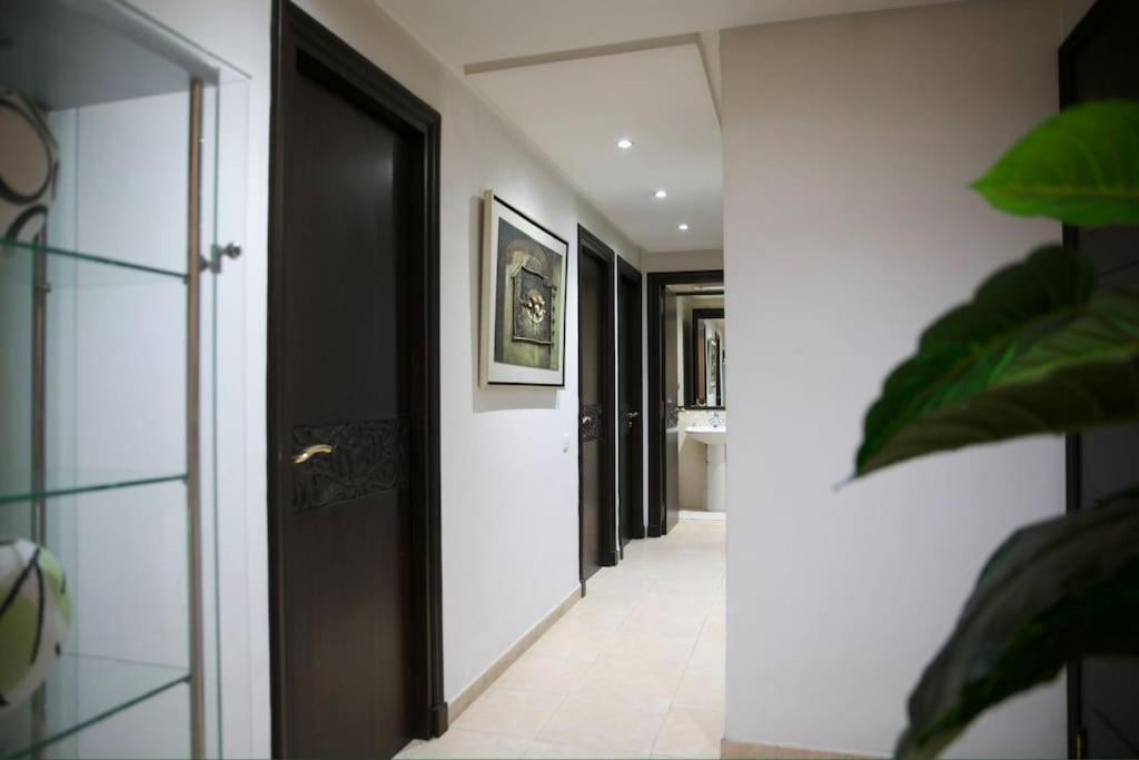 Appartement moderne en plein centre de l'Agdal - Photo 16