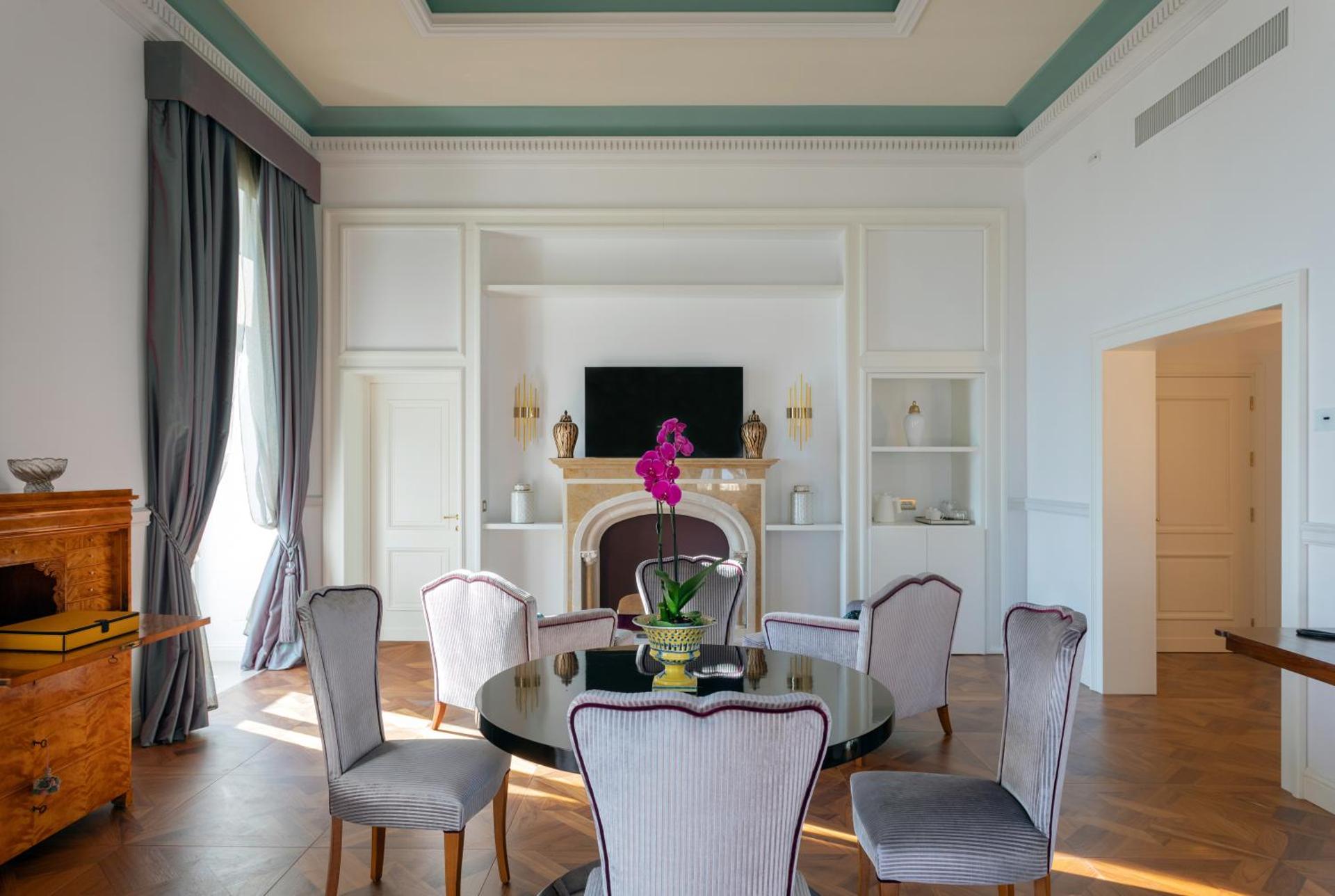 Grand Hotel Des Etrangers- The Leading Hotels of the World - Photo 26