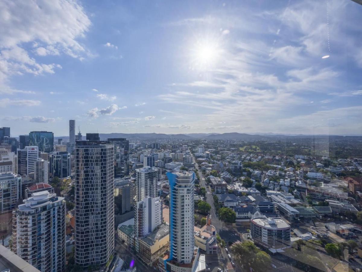 Luxury 3BR Suite Stunning Skyline-River-View at CBD - Photo 14