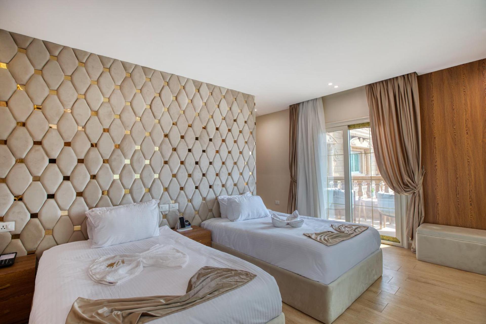 Pyramids sunrise inn - Photo 88