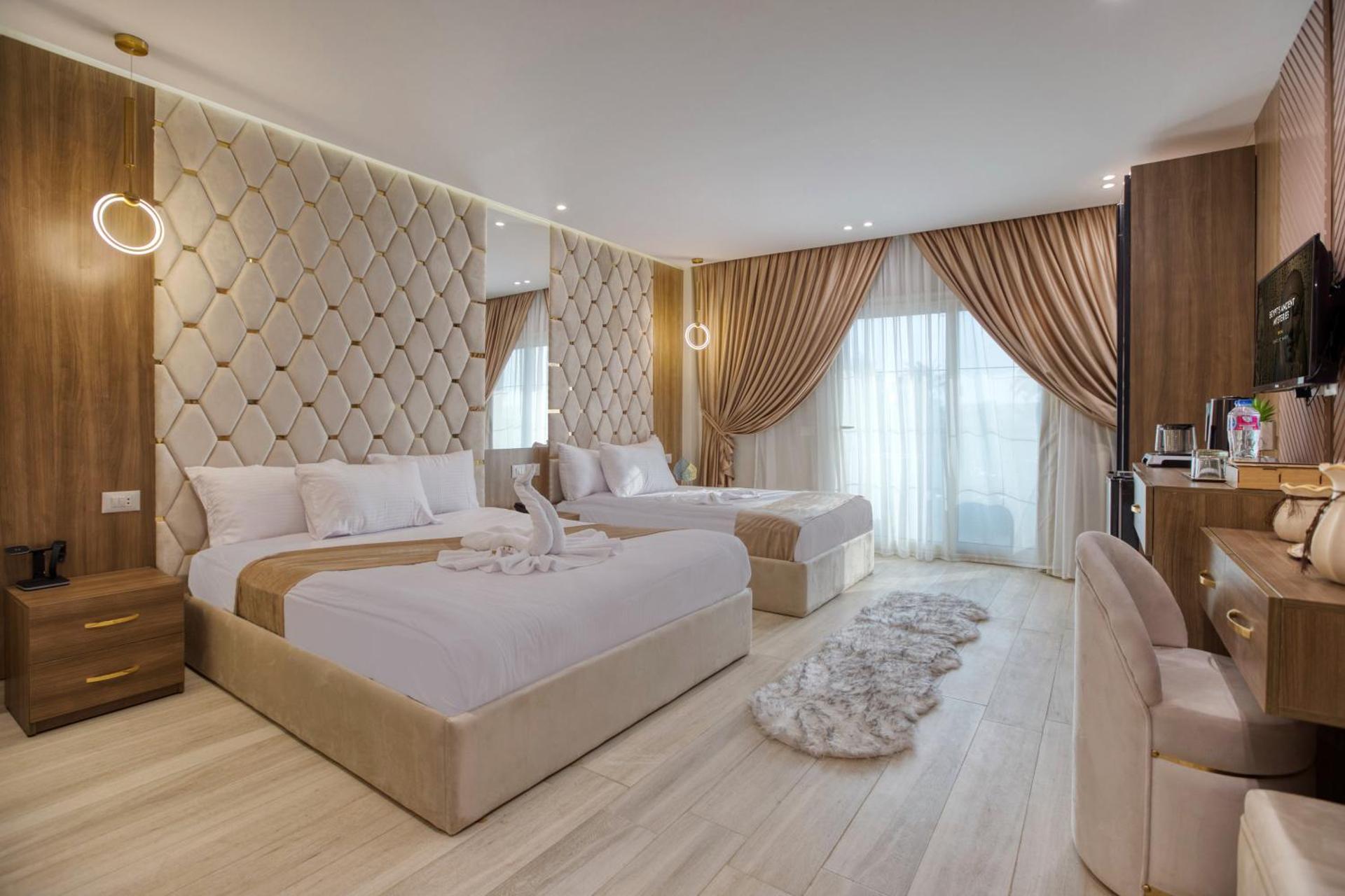 Pyramids sunrise inn - Photo 99